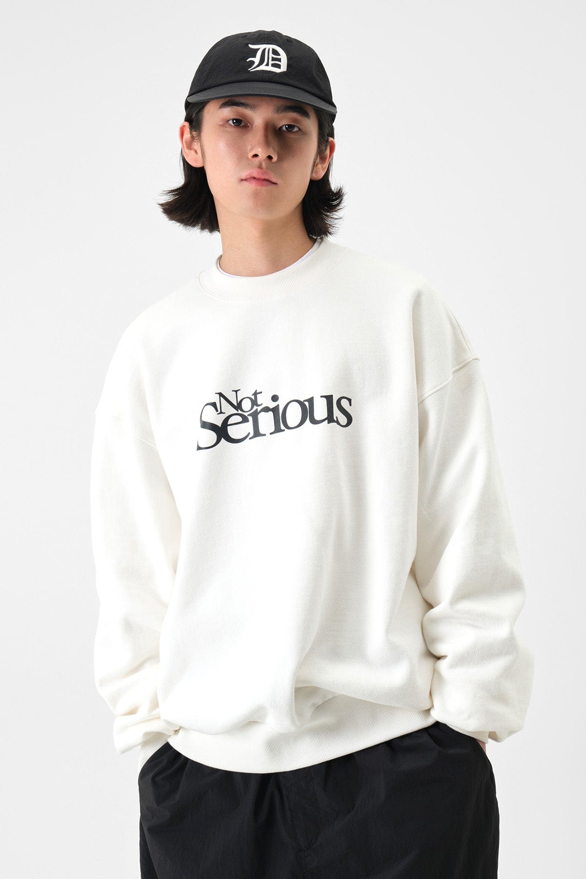 [INVITED] NS SWEATSHIRT WHITE