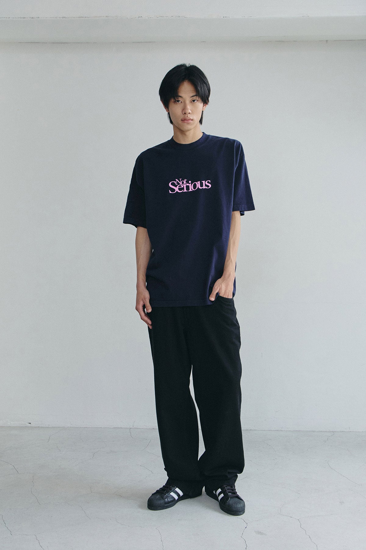 VERT NSS OG SSV GD 6.5OZ TEE NAVY (Available on 26.05.07)