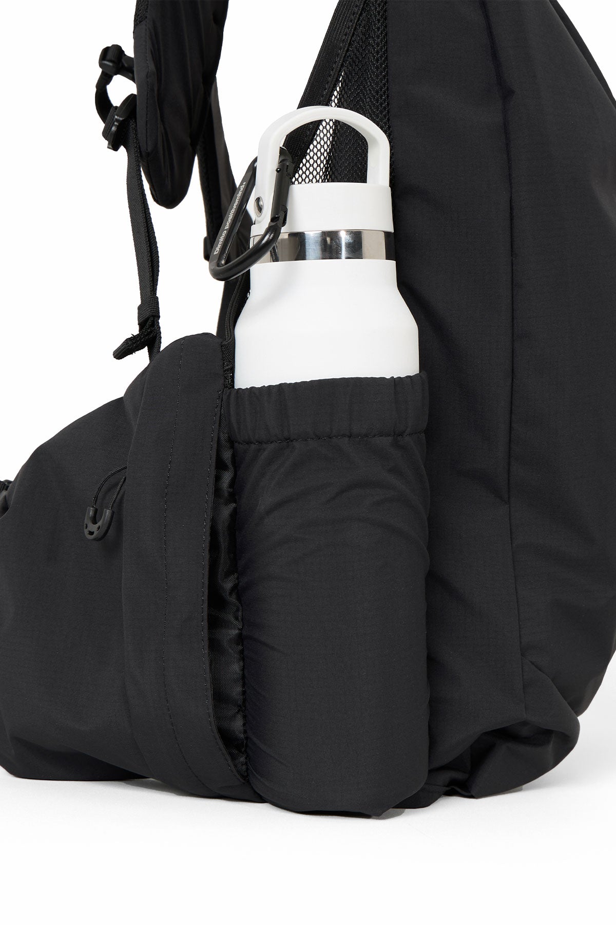 VERT ONE-SIZE 25 FLIGHT SOFT SHELL BACKPACK BLACK