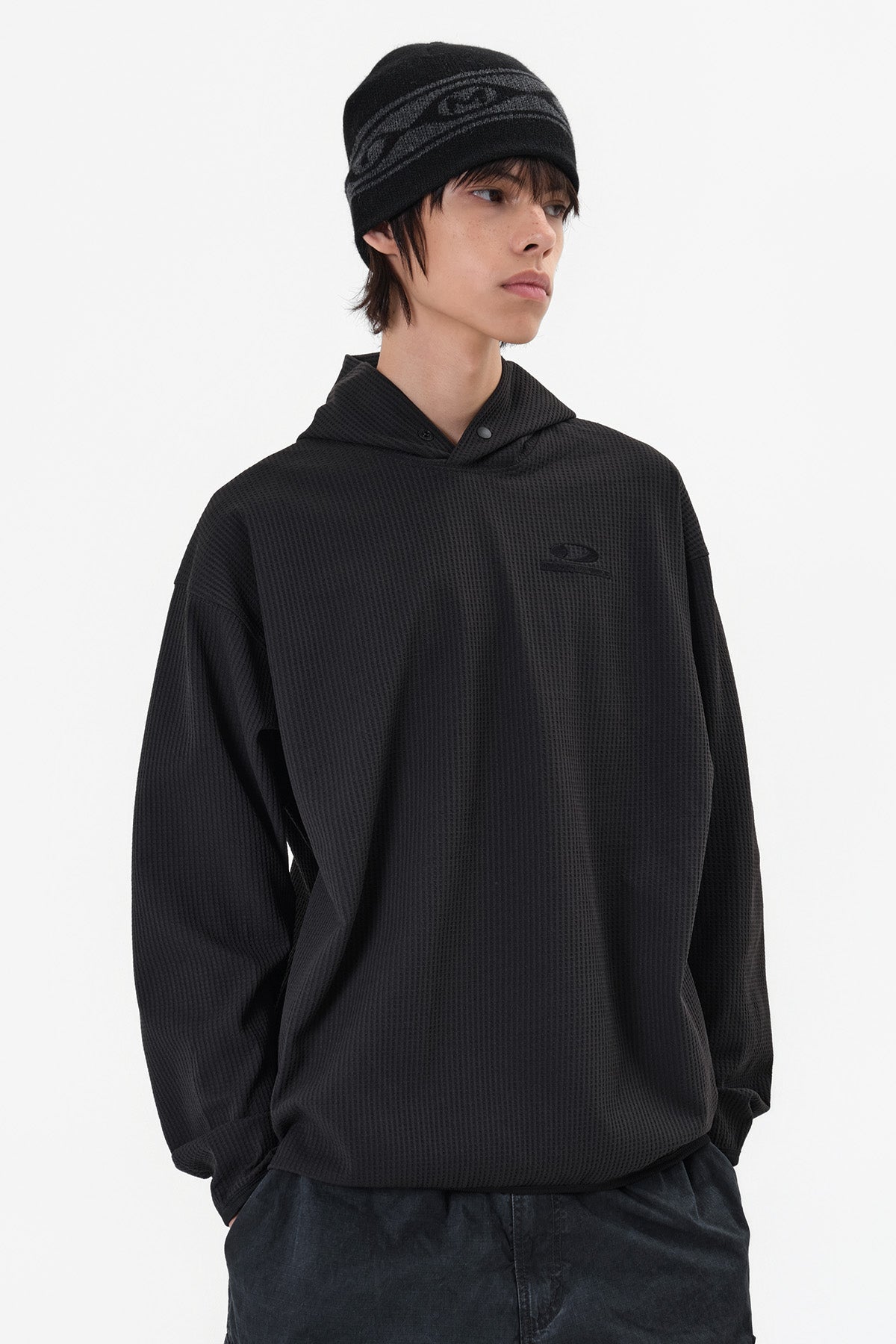 VERT ONE-SIZE BUBBLE LOGO BEANIE BLACK