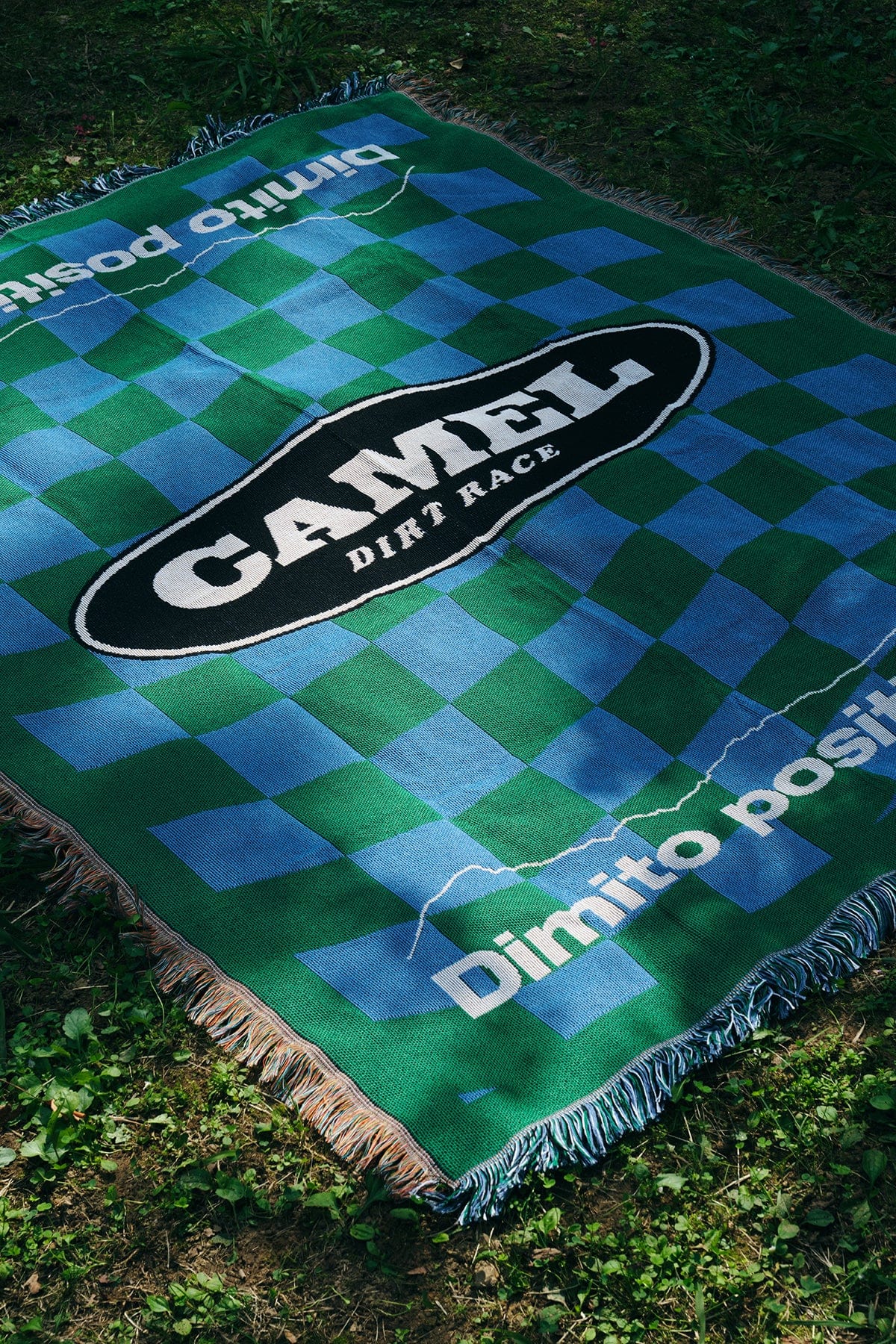 [INVITED] CAMEL RACE BLANKET CHECKER BLUE