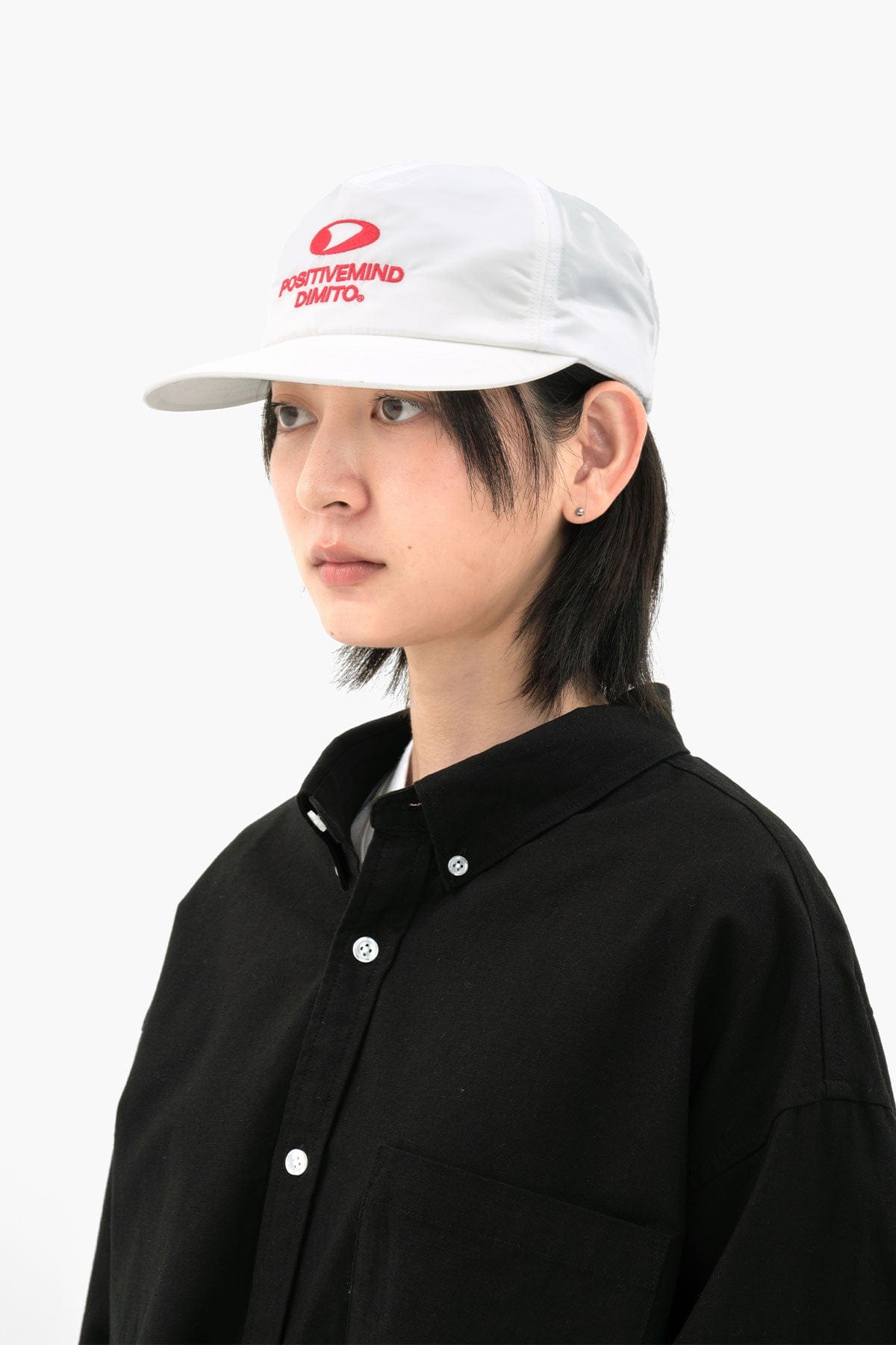 [INVITED] CIRCLE LOGO SATIN TRUCKER CAP OFF WHITE
