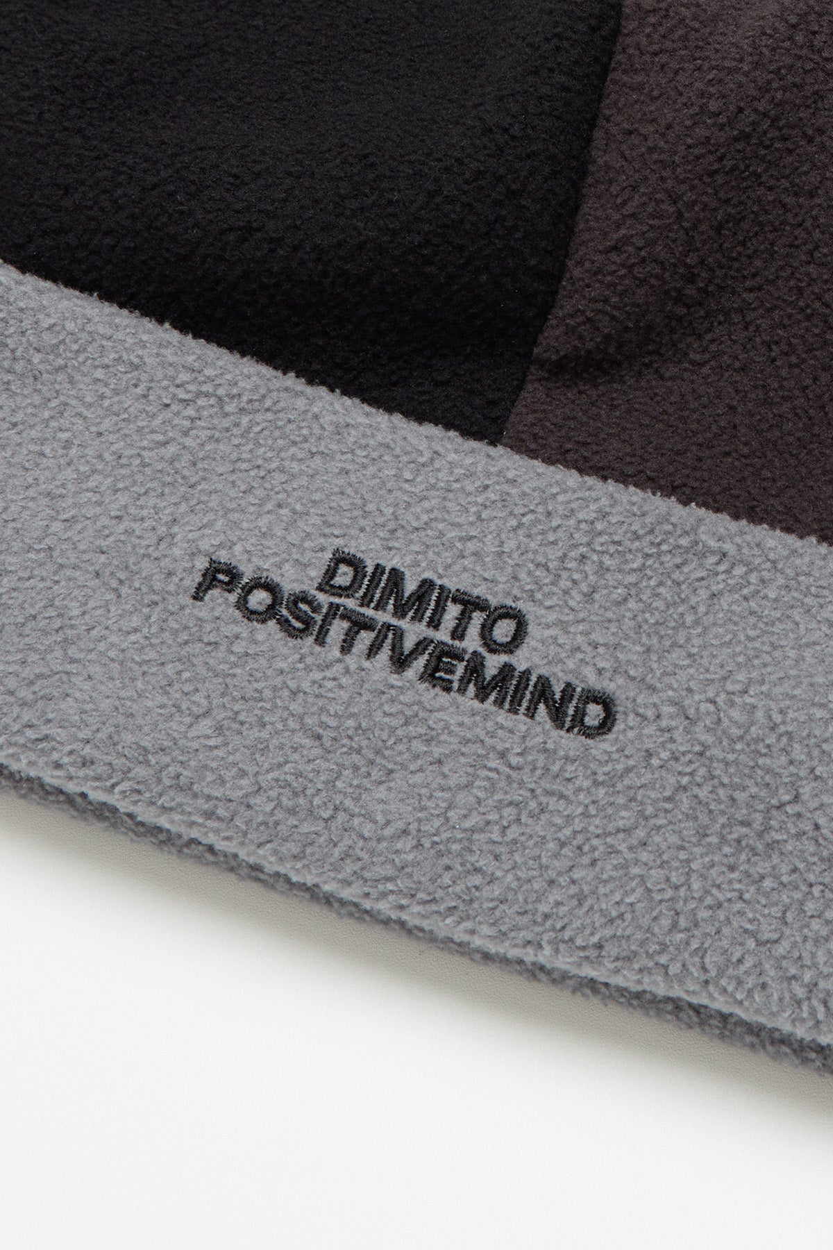 [INVITED] COLOR BLOCK FLEECE BEANIE GREY