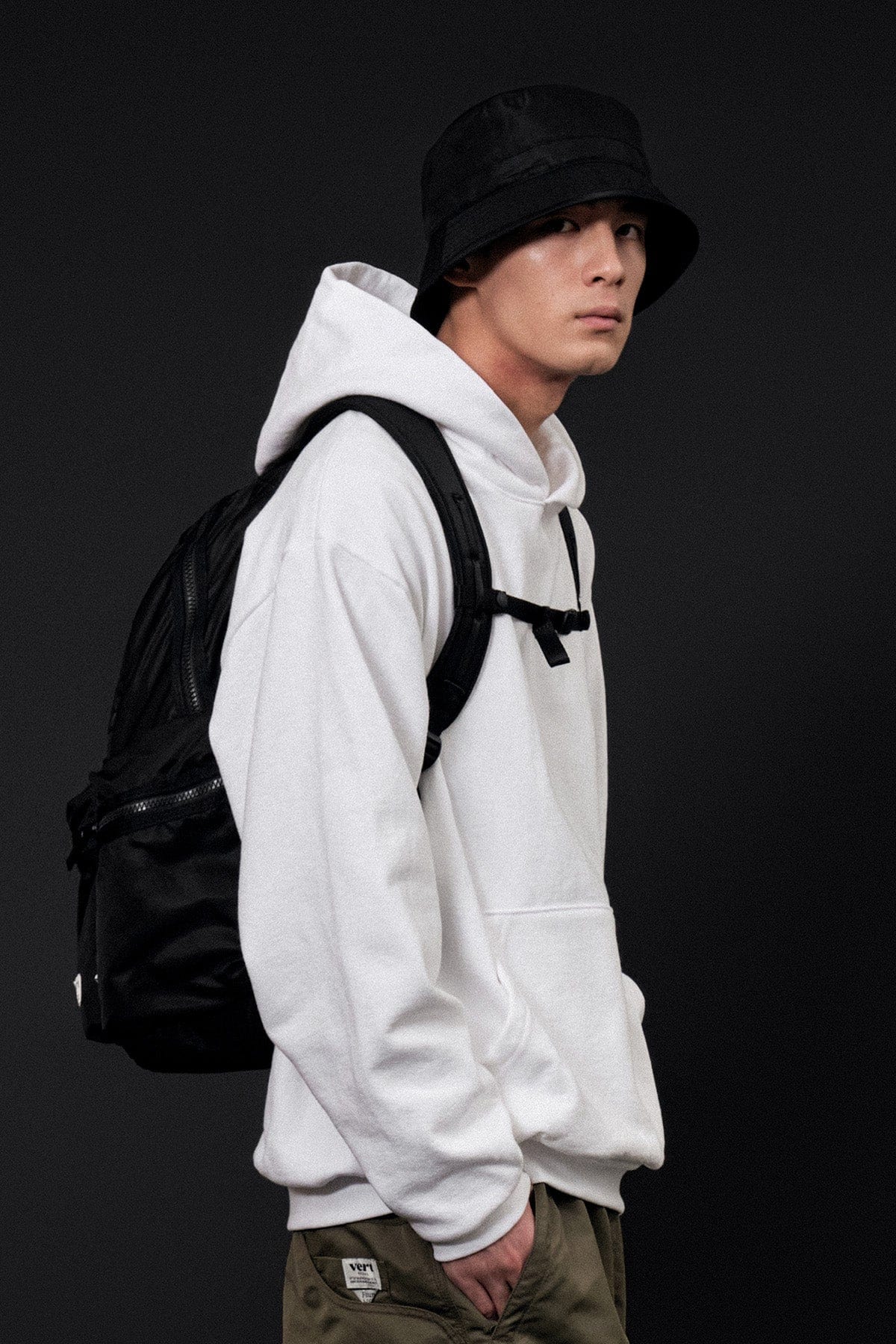 [INVITED] FOUND BUCKET HAT BLACK
