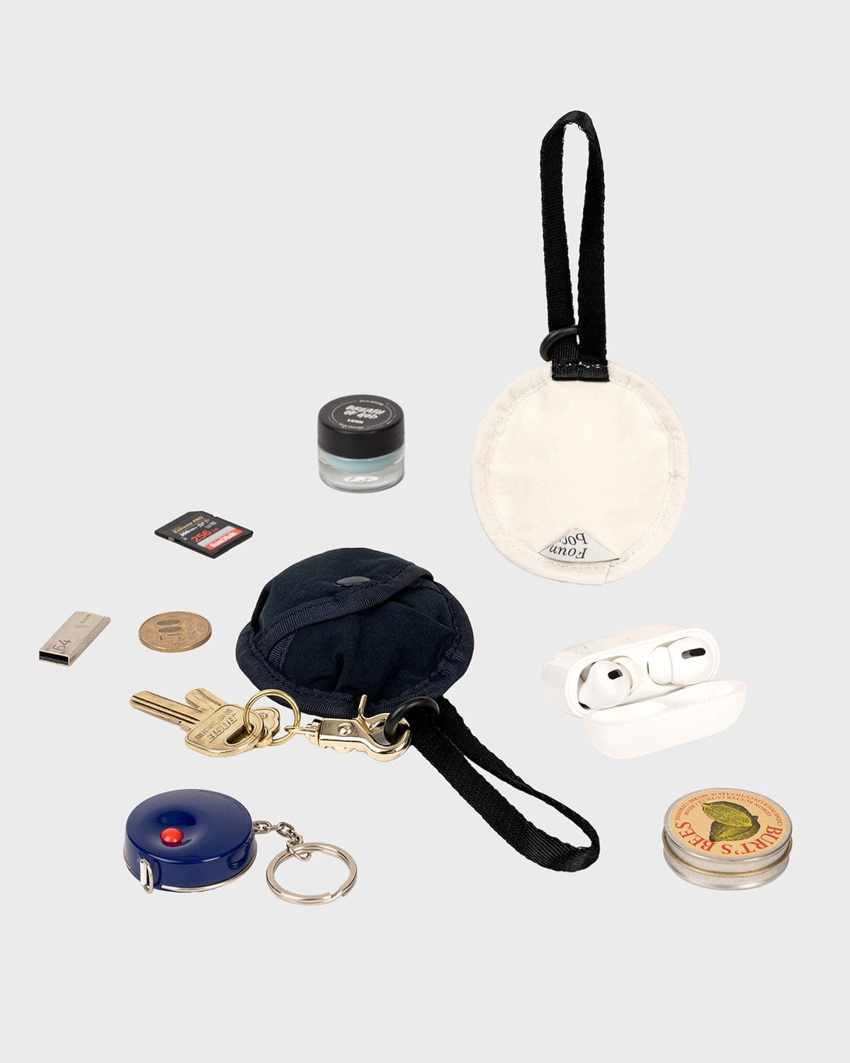 FOUND POCKET] CHARM POCKET IVORY – DIMITO INTERNATIONAL