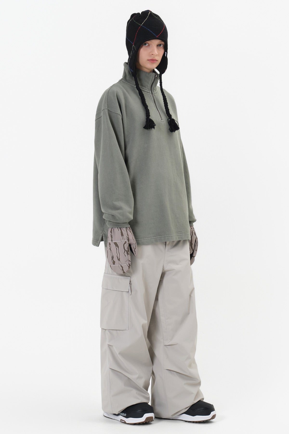 VERT ONE-SIZE LINED ARGYLE EAR FLAP BEANIE BLACK