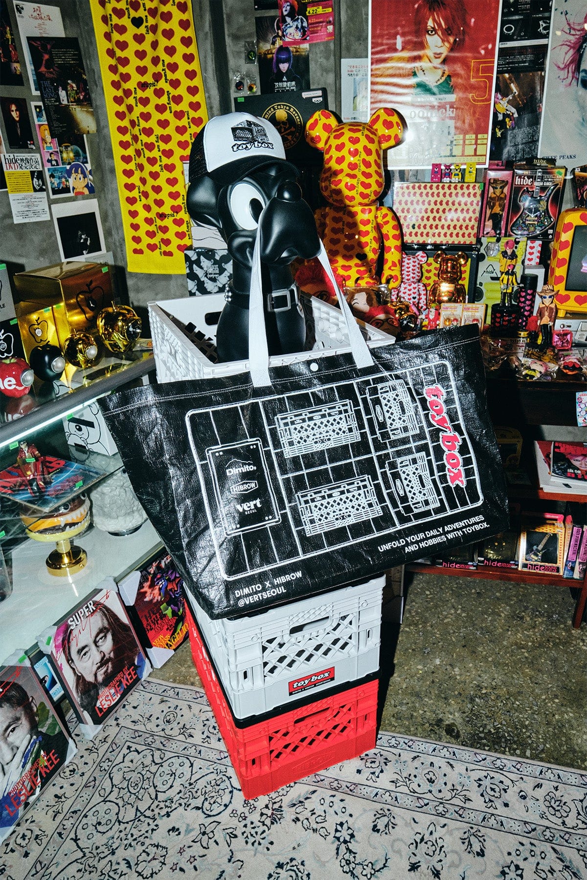 [INVITED] TOYBOX (DIMITO x HIBROW) SHOPPER BAG BLACK