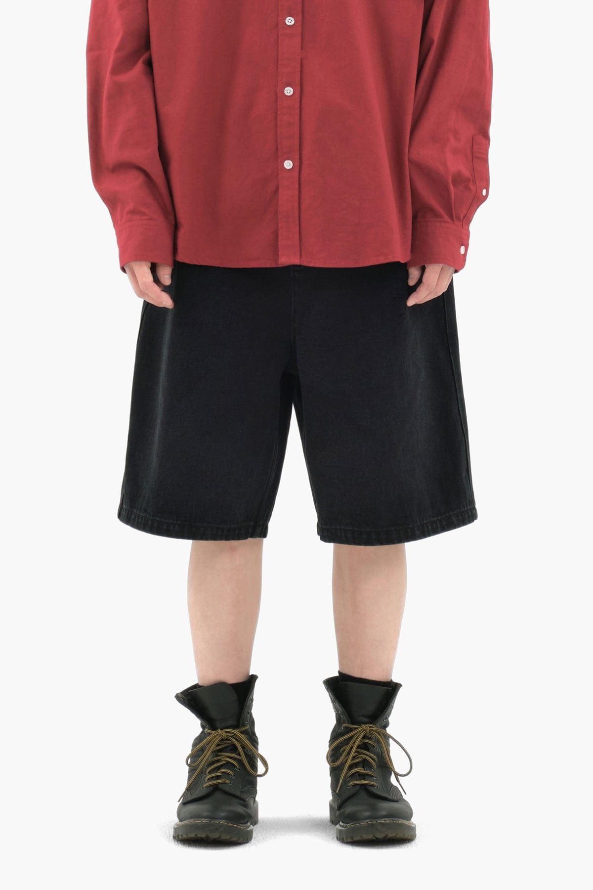 [INVITED] ORIGINALS DENIM SHORTS (LOOSE FIT) BLACK