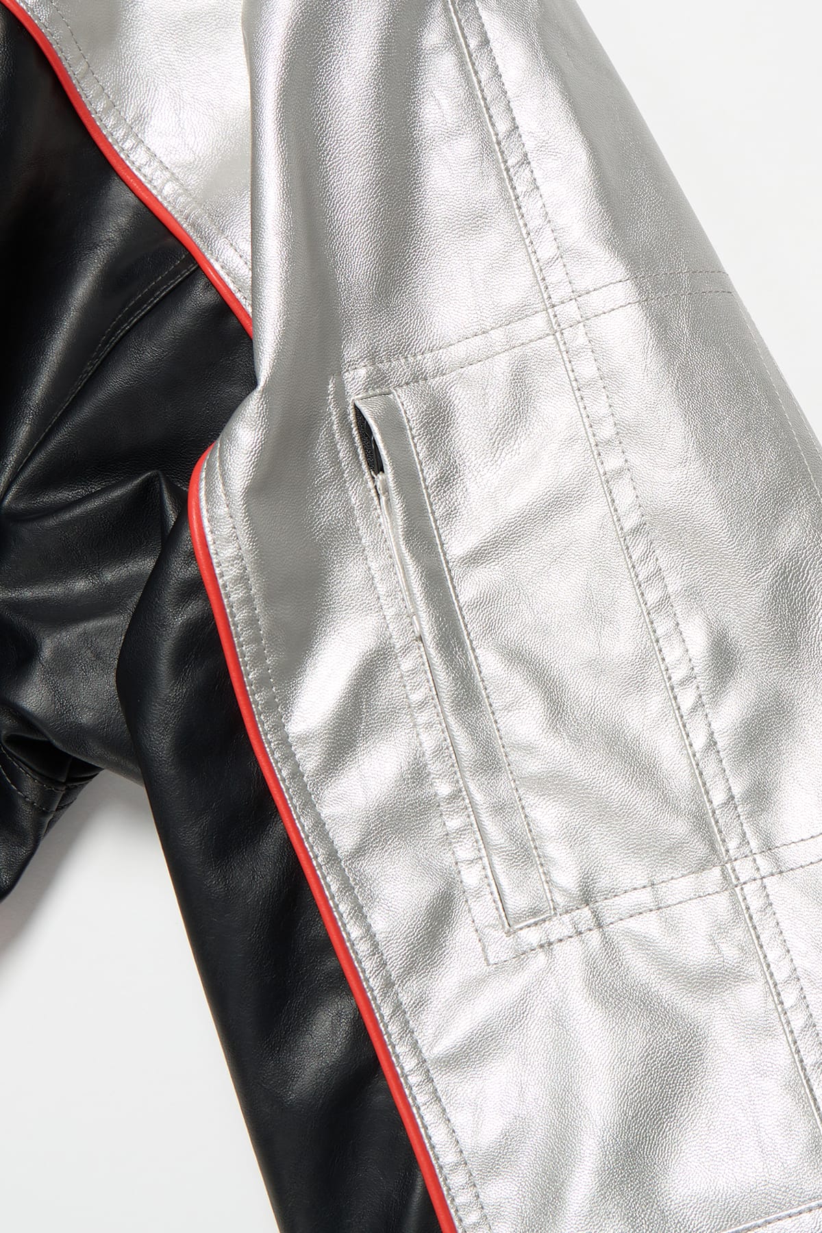 [INVITED] [PLAYBOY x DIMITO] BLOCK FAUX LEATHER JACKET CEMENT GREY