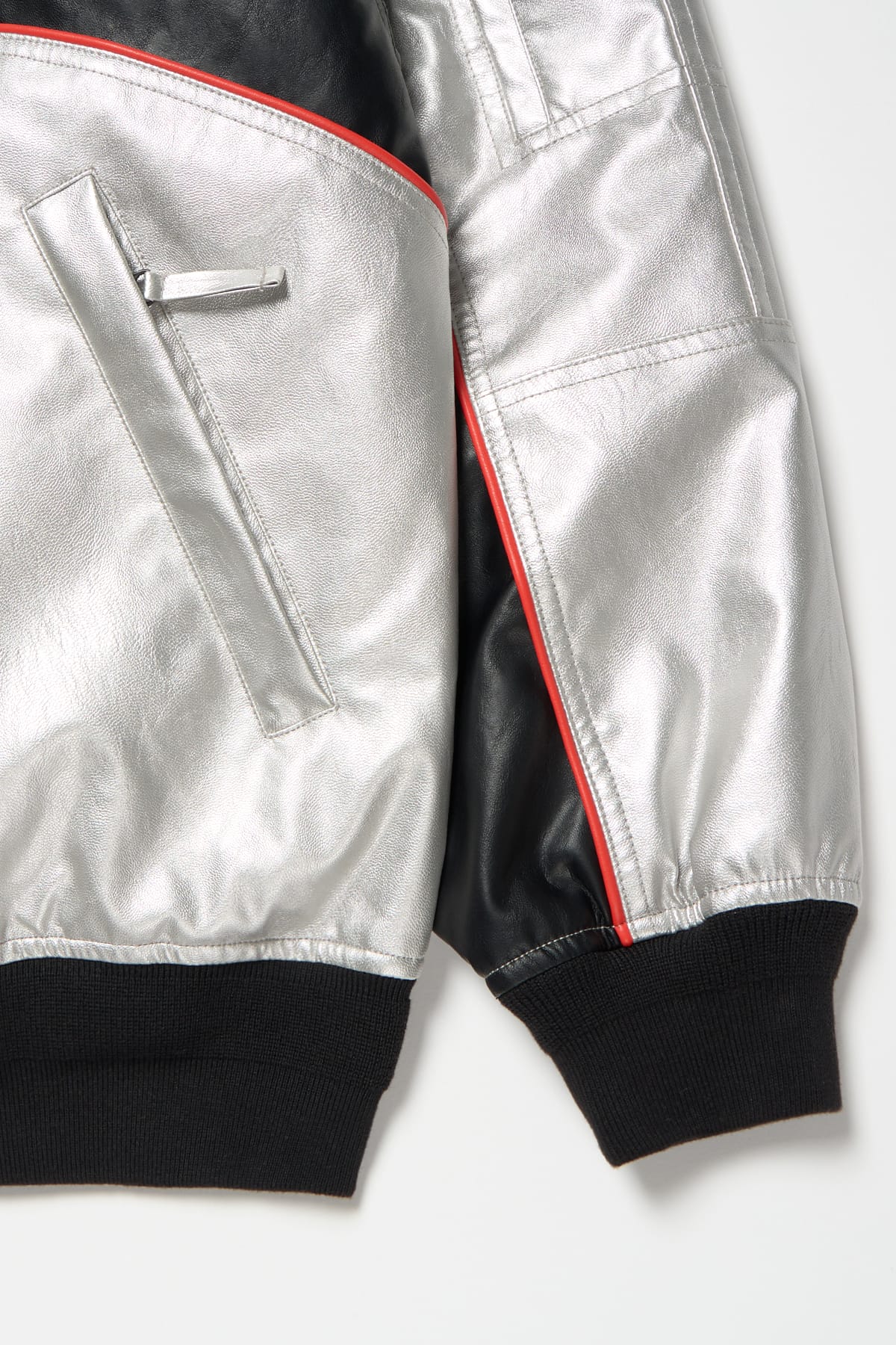 [INVITED] [PLAYBOY x DIMITO] BLOCK FAUX LEATHER JACKET CEMENT GREY