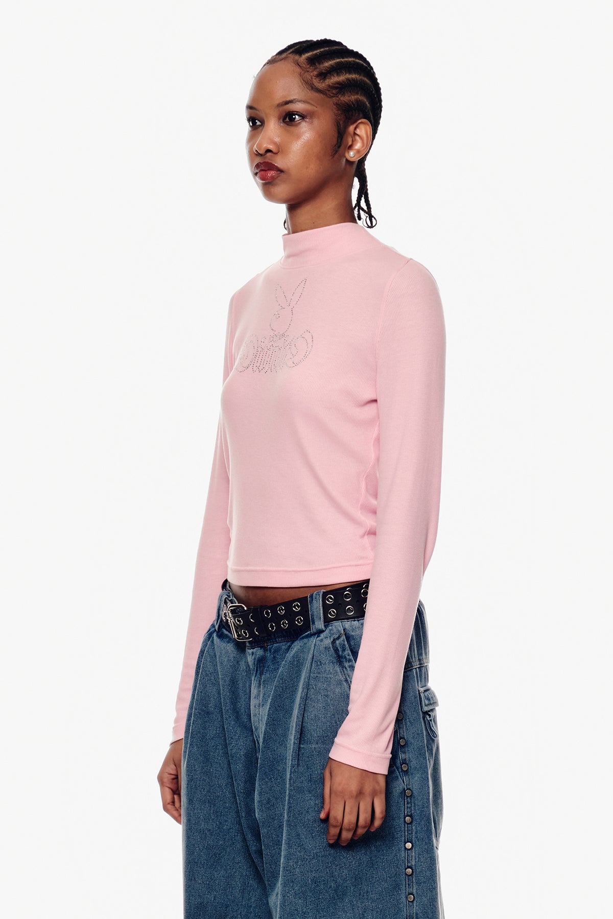 VERT [PLAYBOY x DIMITO] BUNNY CHARMSTONE NECK TOP BABY PINK