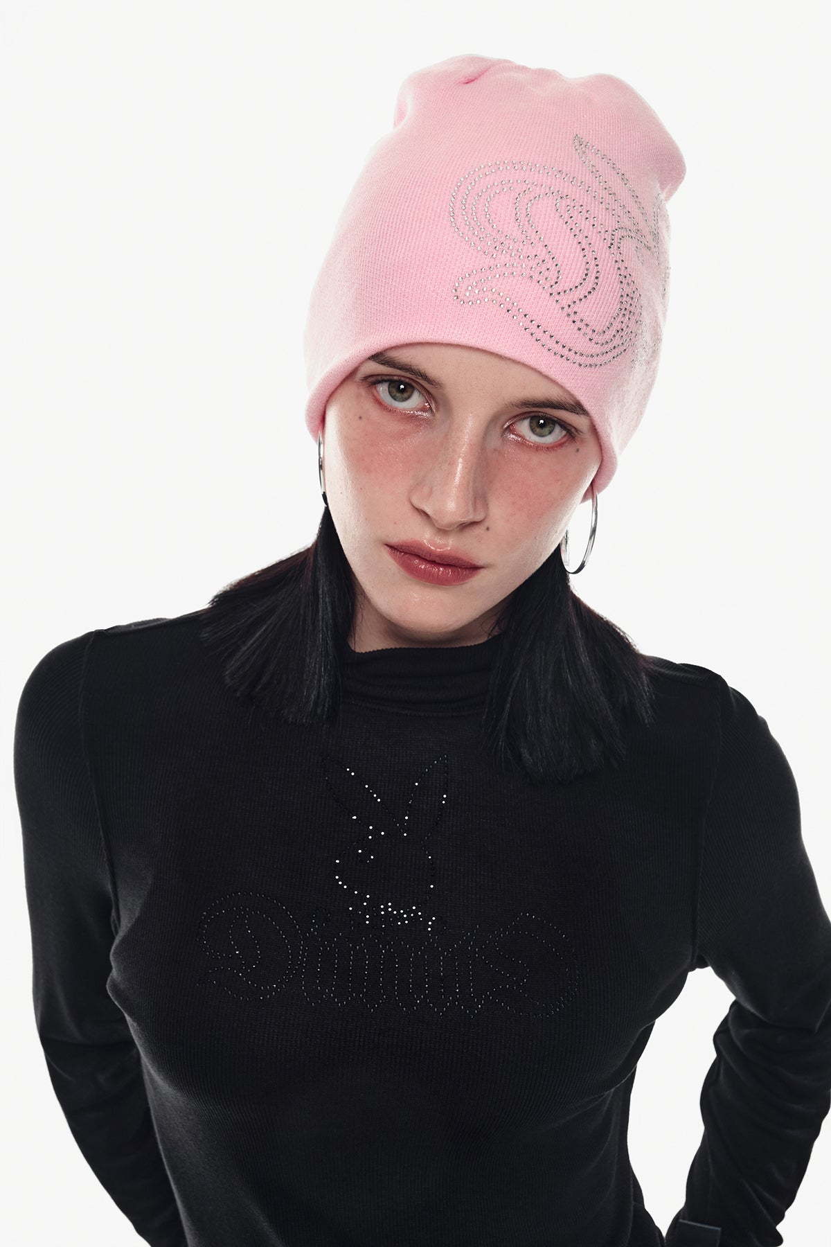 VERT [PLAYBOY x DIMITO] BUNNY CHARMSTONE NECK TOP BLACK