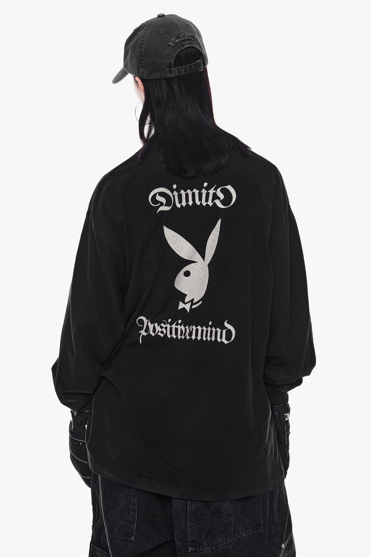 [INVITED] [PLAYBOY x DIMITO] BUNNY GRAPHIC LSV GD 6.5OZ TEE BLACK