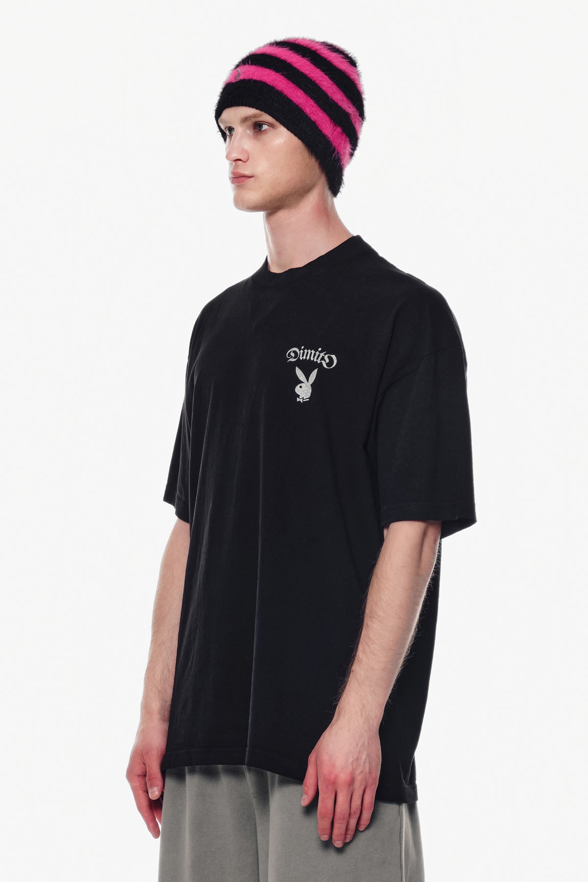 VERT [PLAYBOY x DIMITO] BUNNY GRAPHIC SSV GD 6.5OZ TEE BLACK