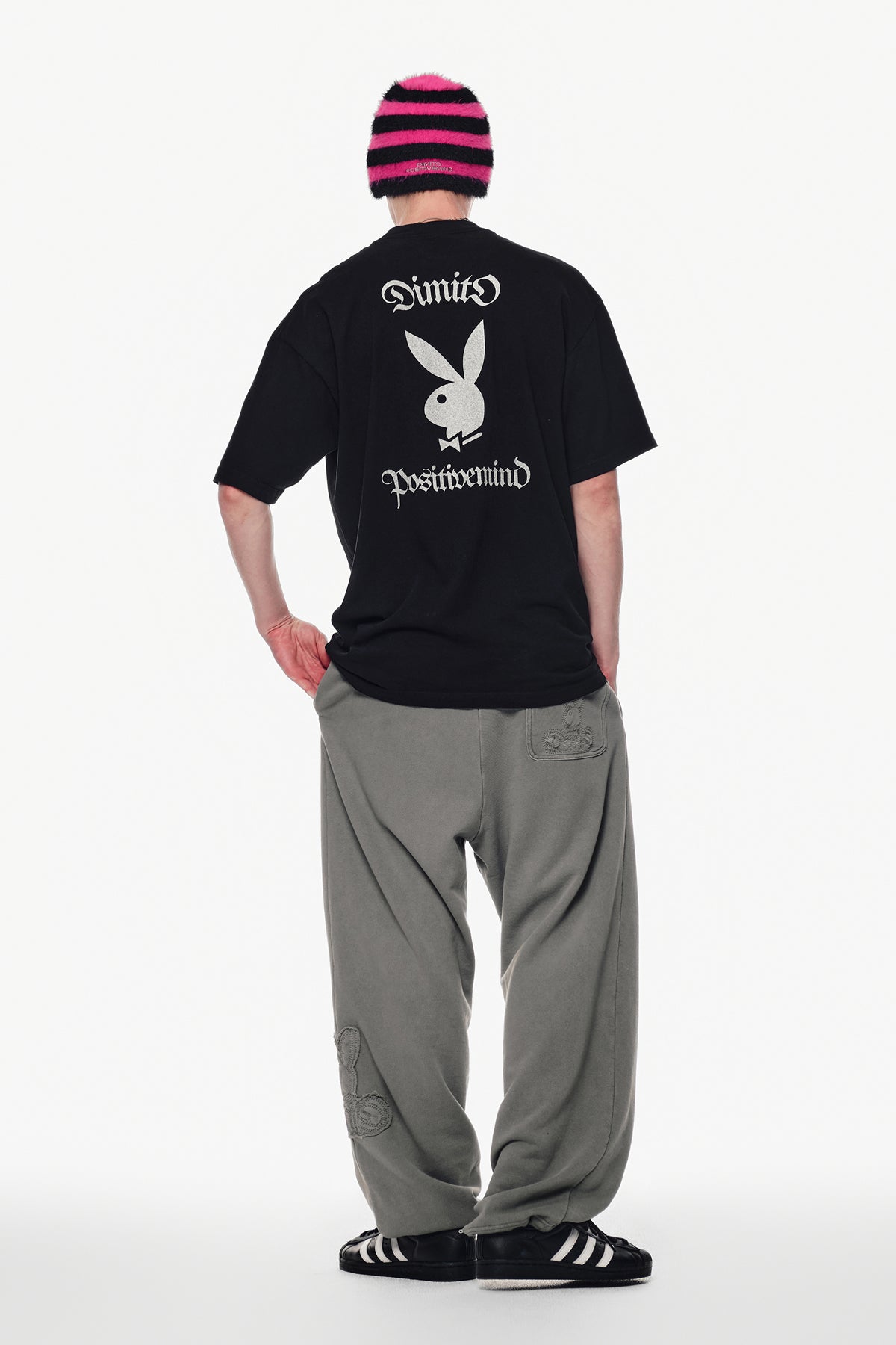 VERT [PLAYBOY x DIMITO] BUNNY SWEATPANTS WASHED GREY