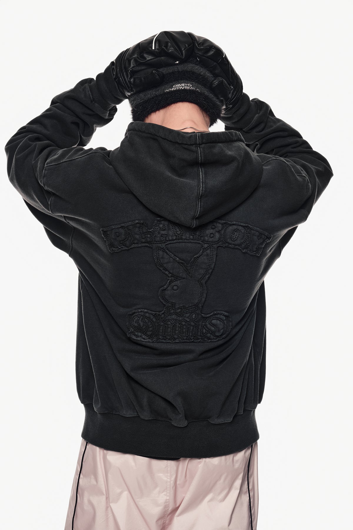 VERT [PLAYBOY x DIMITO] BUNNY ZIP HOODIE WASHED BLACK