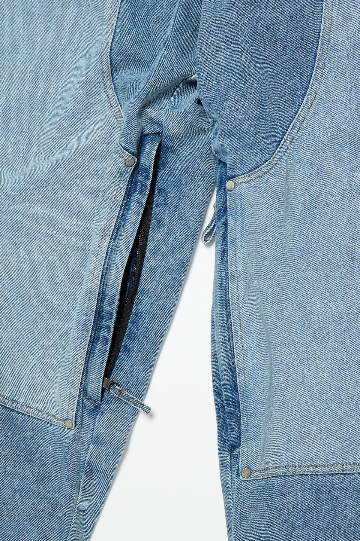 [INVITED] [PLAYBOY x DIMITO] DOUBLE KNEE DENIM PANTS (WIDE FIT LV.2) WASHED BLUE
