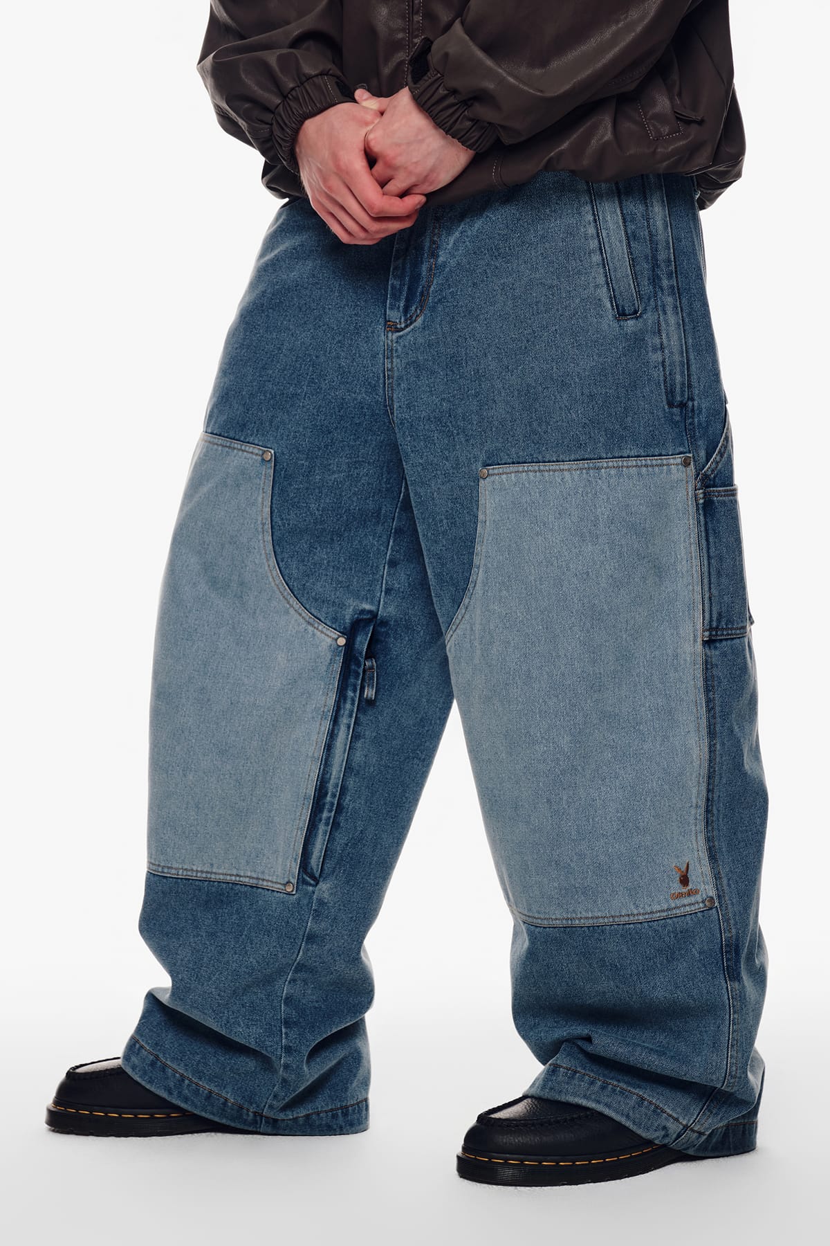 [INVITED] [PLAYBOY x DIMITO] DOUBLE KNEE DENIM PANTS (WIDE FIT LV.2) WASHED BLUE