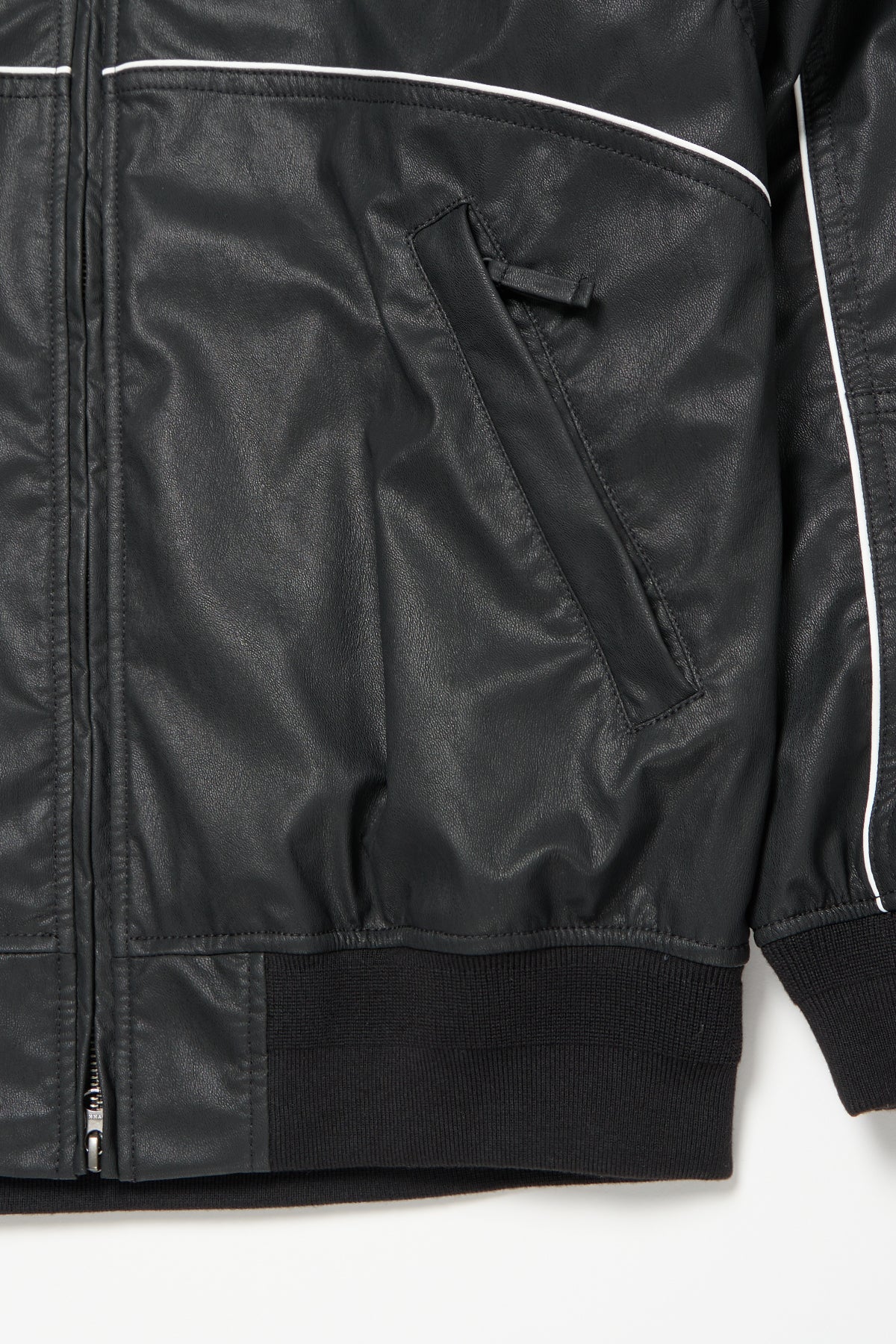 [INVITED] [PLAYBOY x DIMITO] PIPING FAUX LEATHER JACKET BLACK