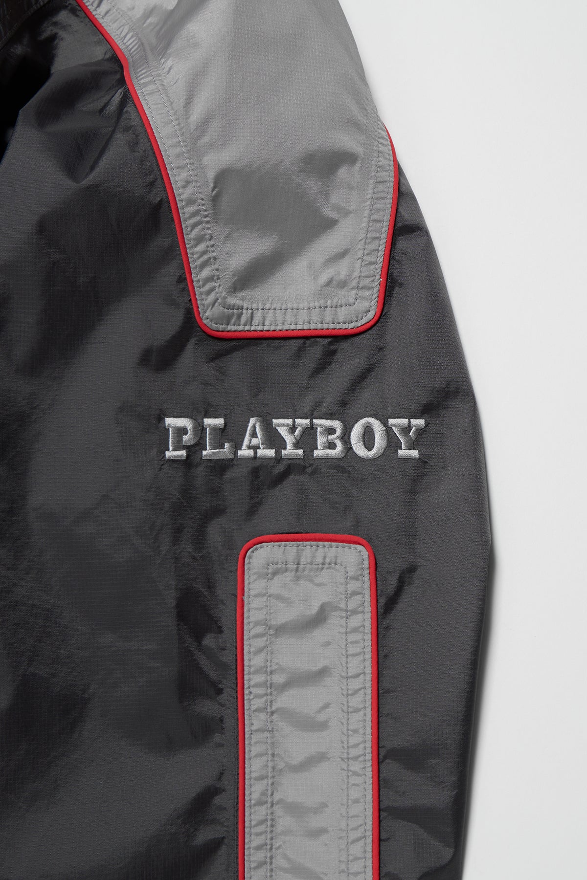 VERT [PLAYBOY x DIMITO] PIPING TRACK JACKET BLACK