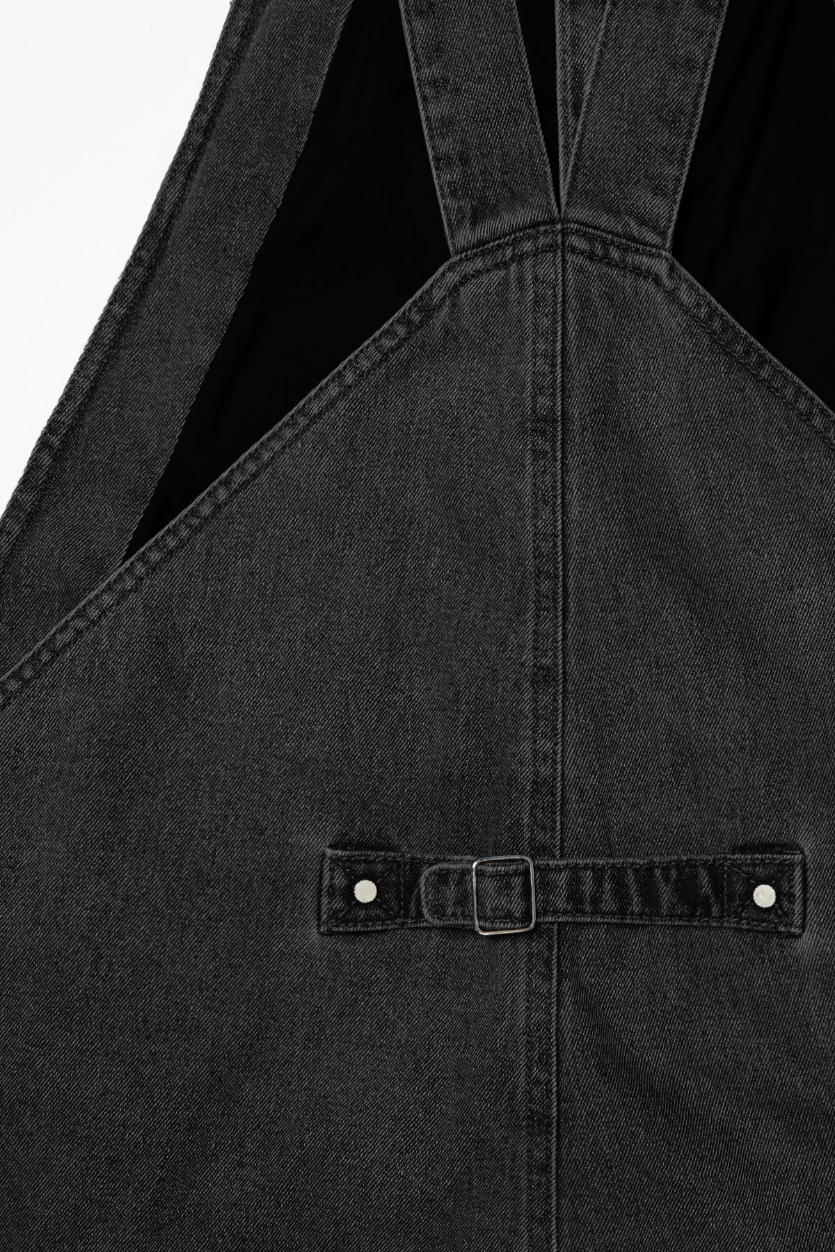 VERT [PLAYBOY x DIMITO] STITCHED TRUCKER BIB DENIM PANTS (WIDE FIT LV.1) WASHED BLACK