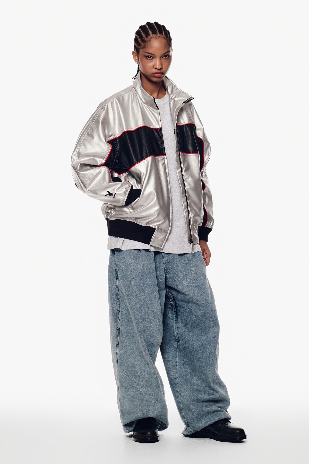 VERT [PLAYBOY x DIMITO] STUD LINE OG DENIM PANTS (WIDE FIT LV.2) WASHED LIGHT BLUE