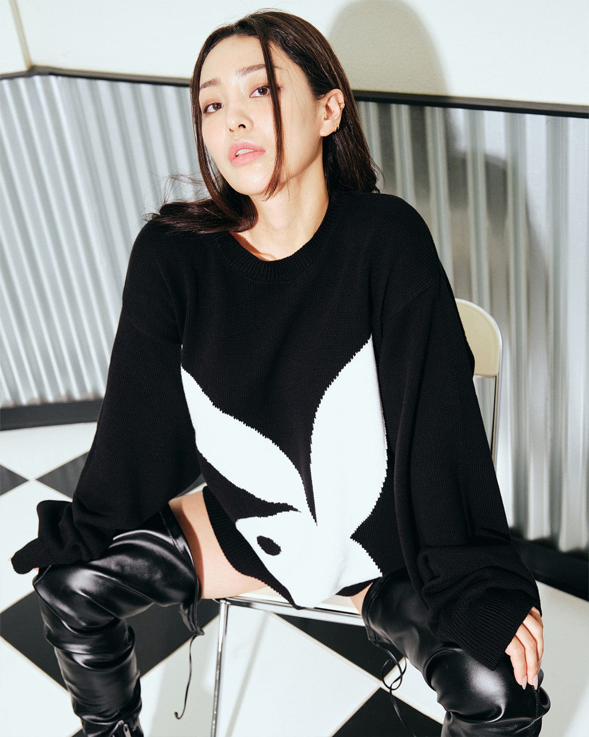 [INVITED] (PLAYBOY X DIMITO) SWEATER BLACK