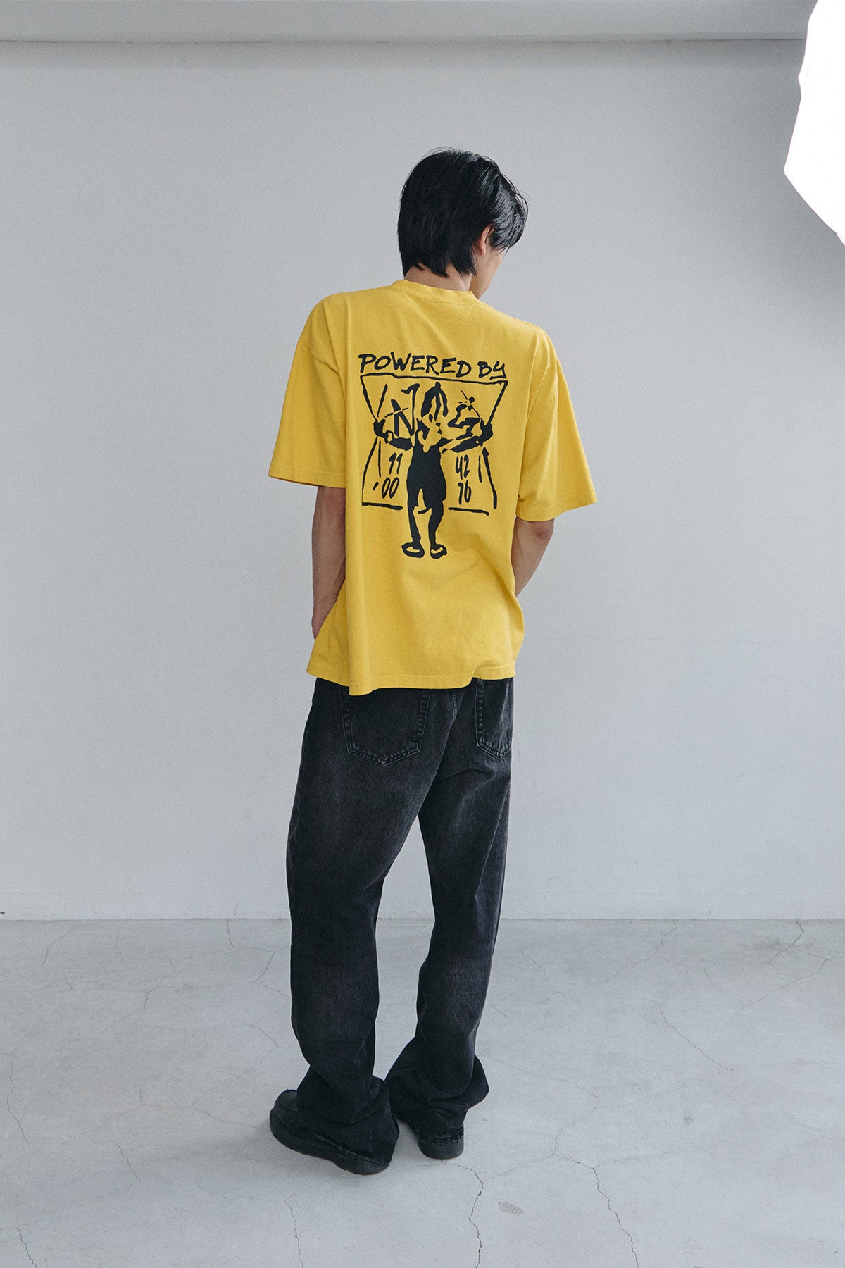 VERT POWERED BY NSS SSV GD 6.5OZ TEE SPECTRA YELLOW (Available on 26.05.07)