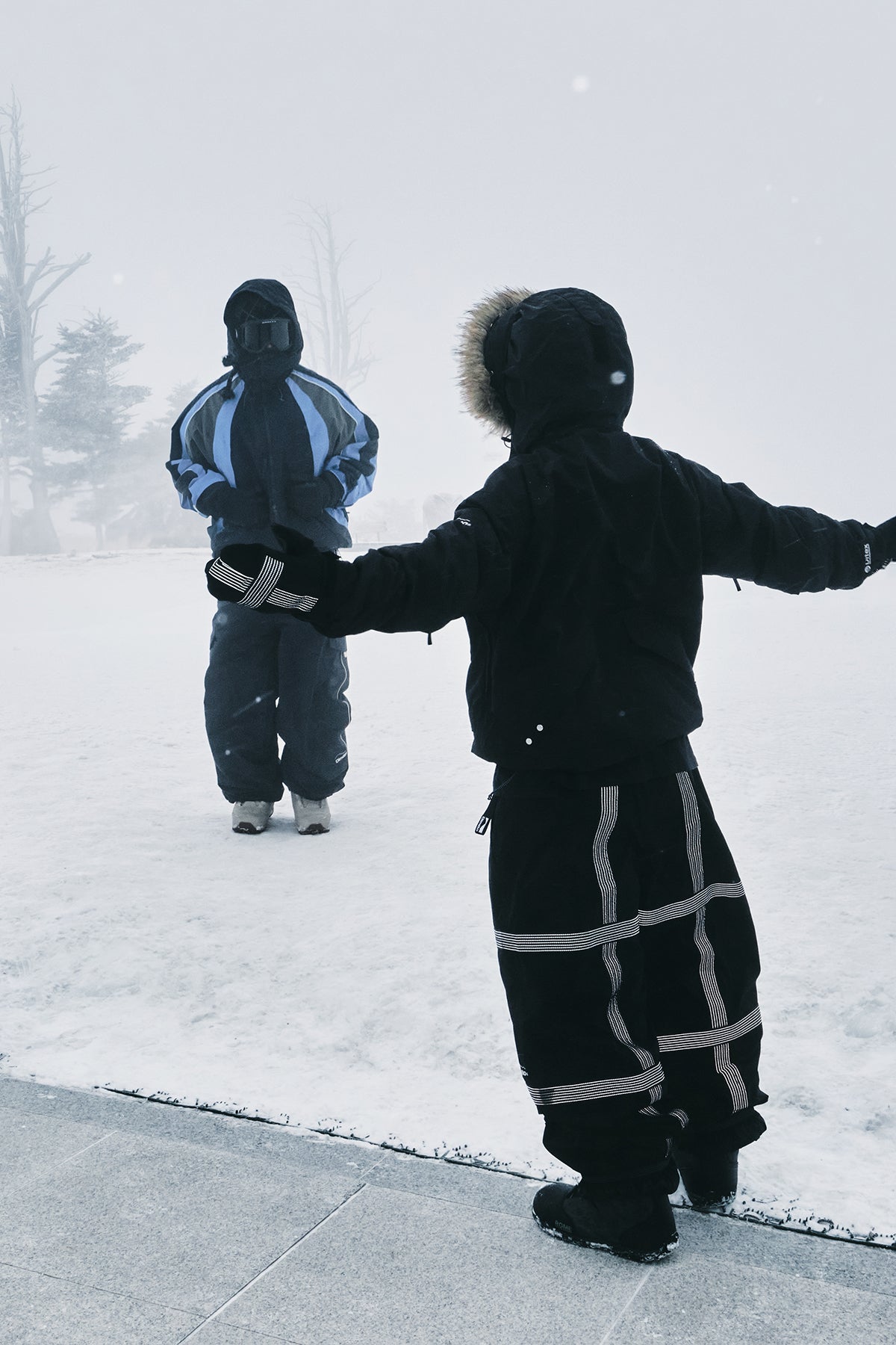 VERT REFLECTIVE LINE BANDED PANTS (WIDE FIT LV.2) BLACK