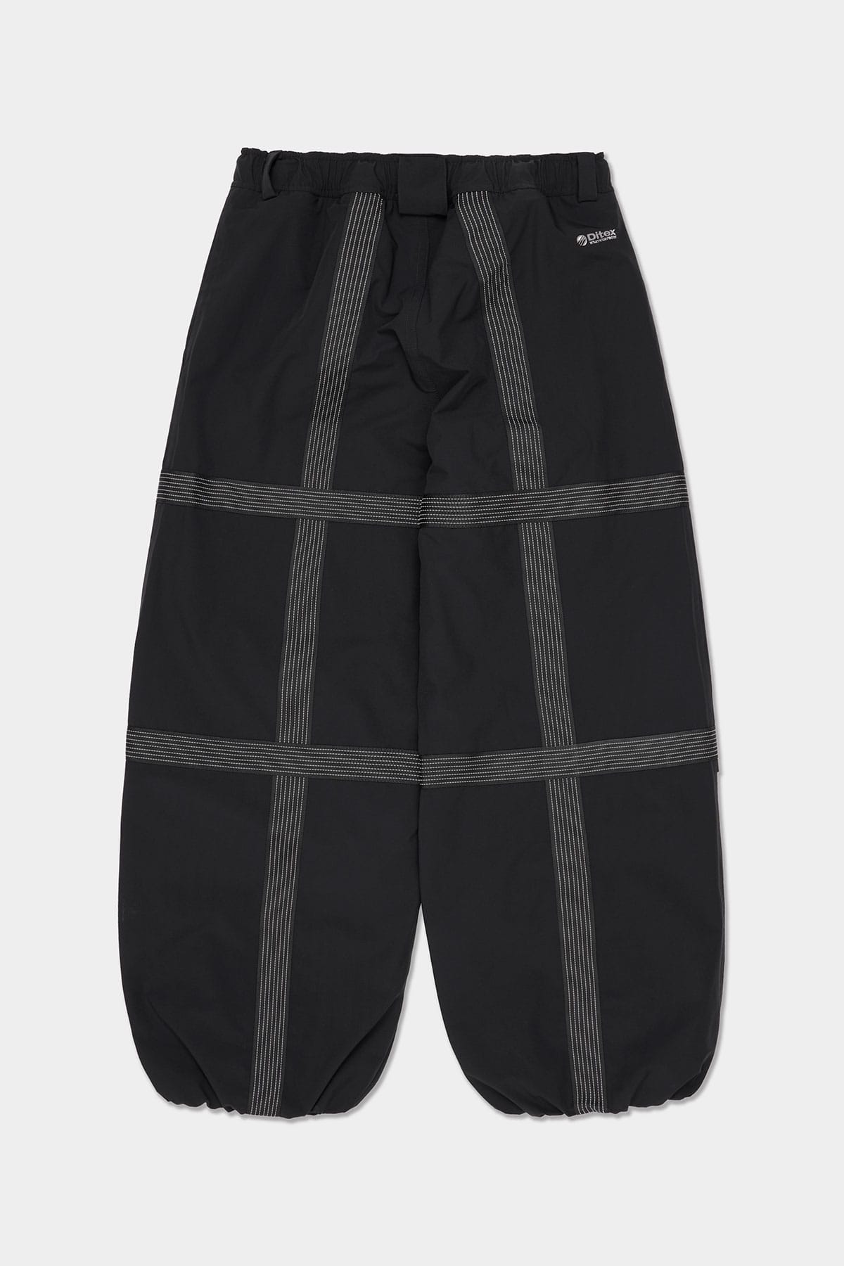 [PROMO] REFLECTIVE LINE BANDED PANTS (WIDE FIT LV.2) BLACK