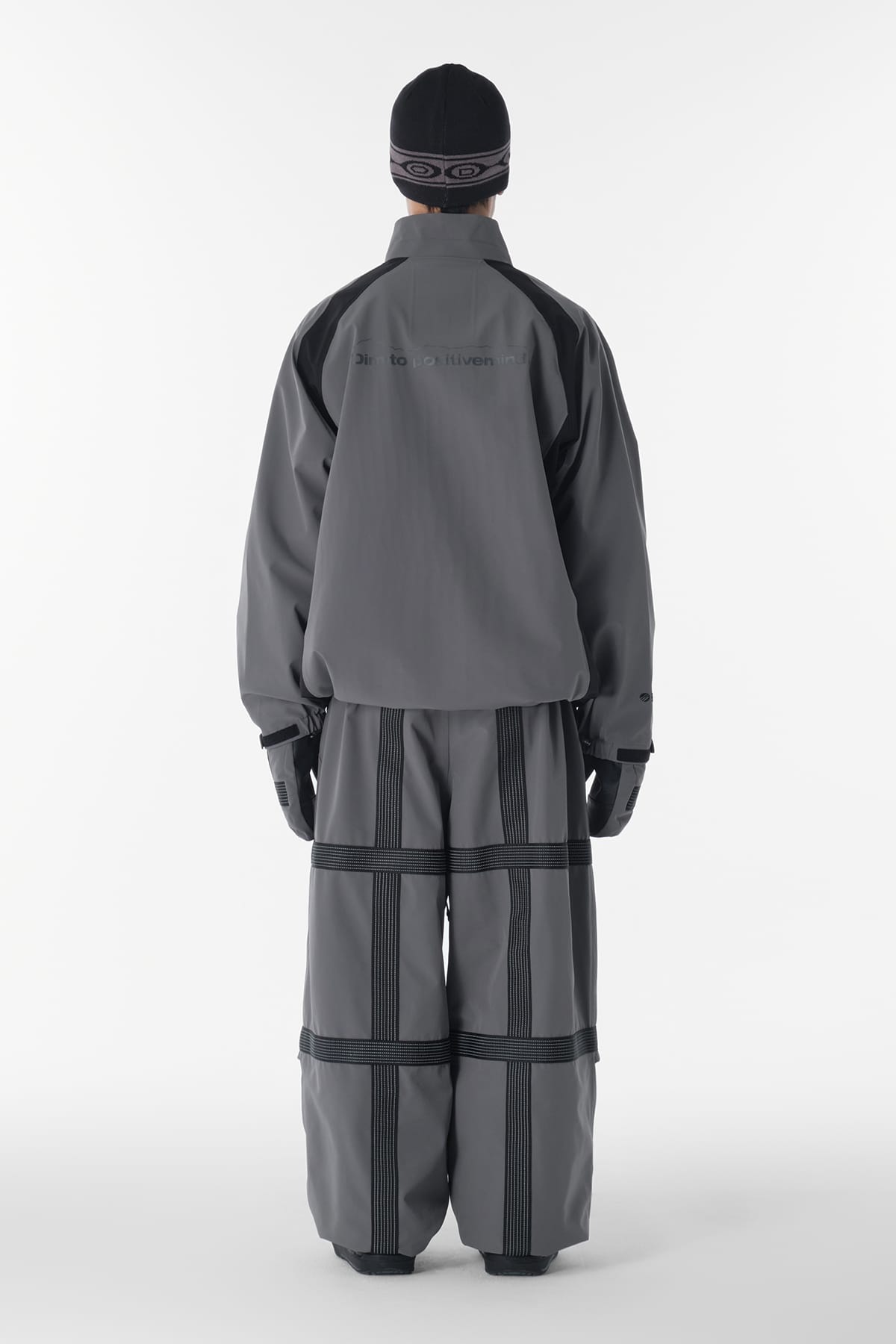 [PROMO] REFLECTIVE LINE BANDED PANTS (WIDE FIT LV.2) COOL GREY