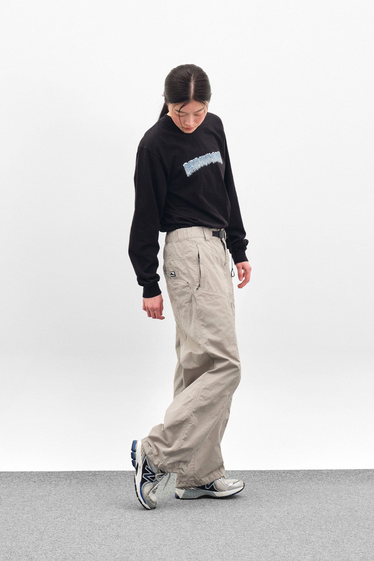 [INVITED] SNOW LSV GD 6.5OZ TEE BLACK