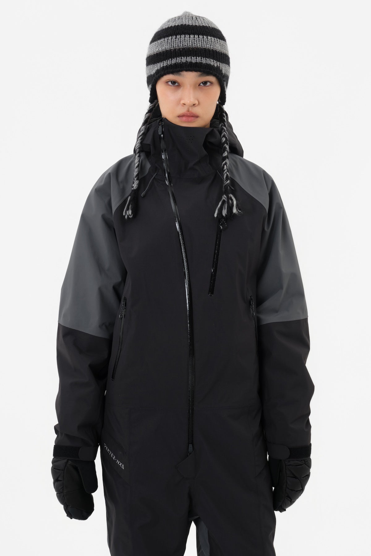[INVITED] STEADY 2L JUMPSUIT BLACK