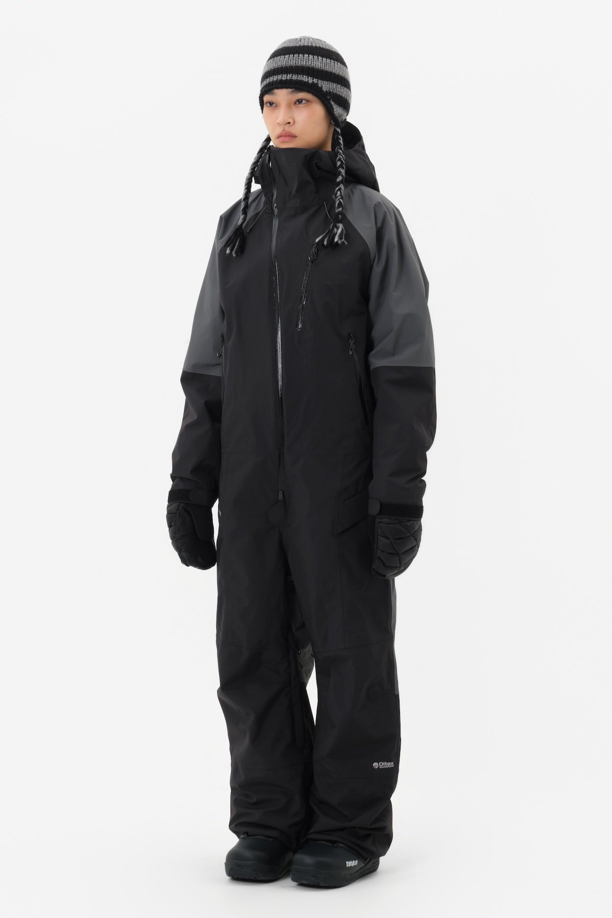 [INVITED] STEADY 2L JUMPSUIT BLACK