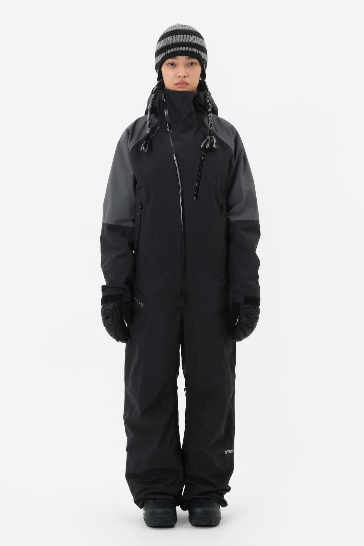 [INVITED] STEADY 2L JUMPSUIT BLACK