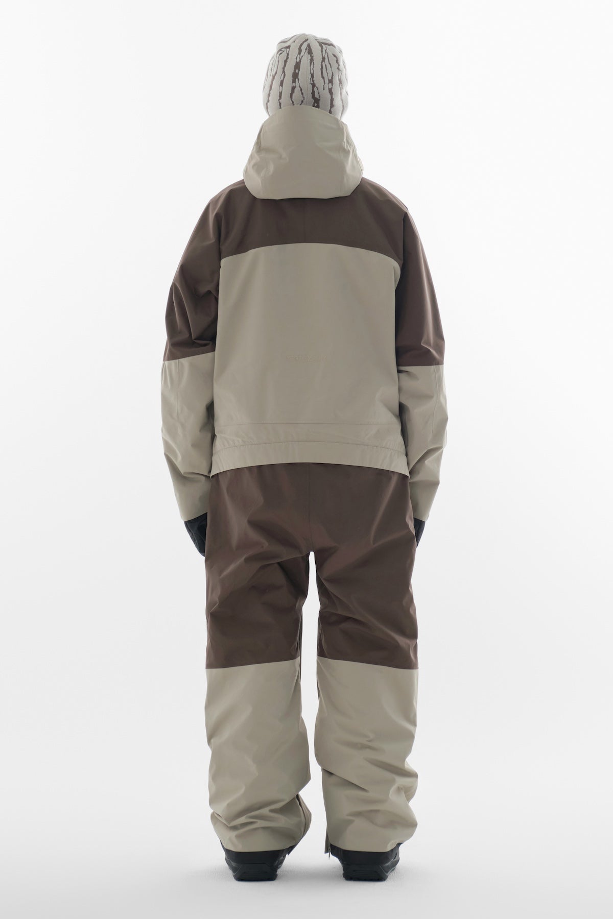 [INVITED] STEADY 2L JUMPSUIT GOAT