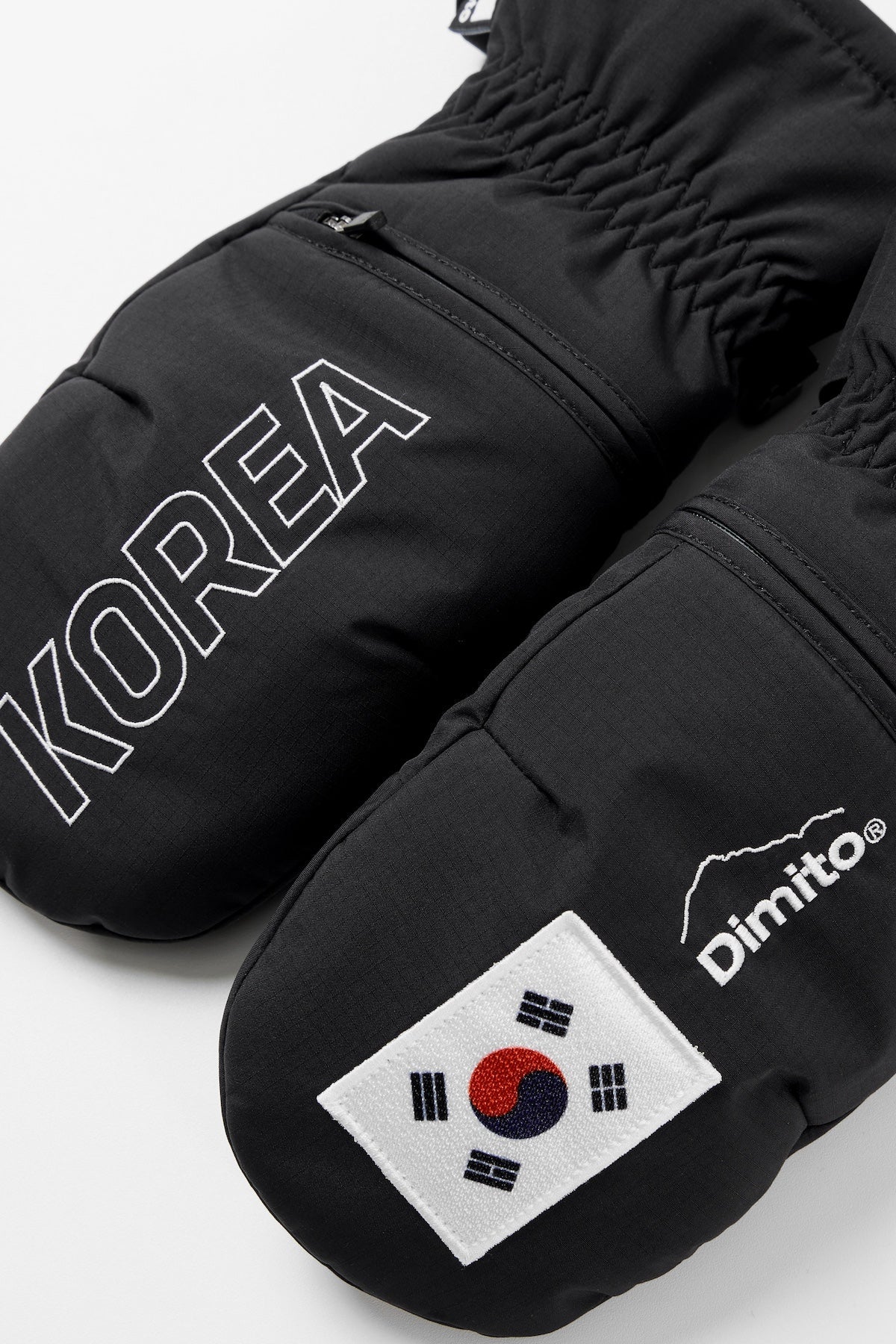[INVITED] TEAM KOREA REPLICA 25 EASY OPEN MITTEN BLACK