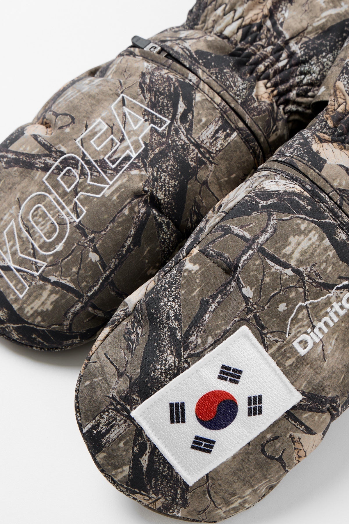 VERT TEAM KOREA REPLICA 25 EASY OPEN MITTEN REAL TREE