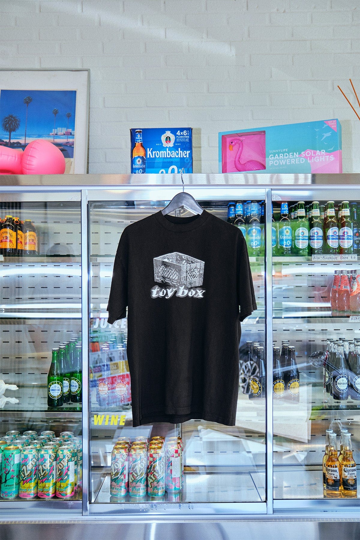 [INVITED] TOYBOX (DIMITO x HIBROW) SSV GD 6.5OZ TEE BLACK