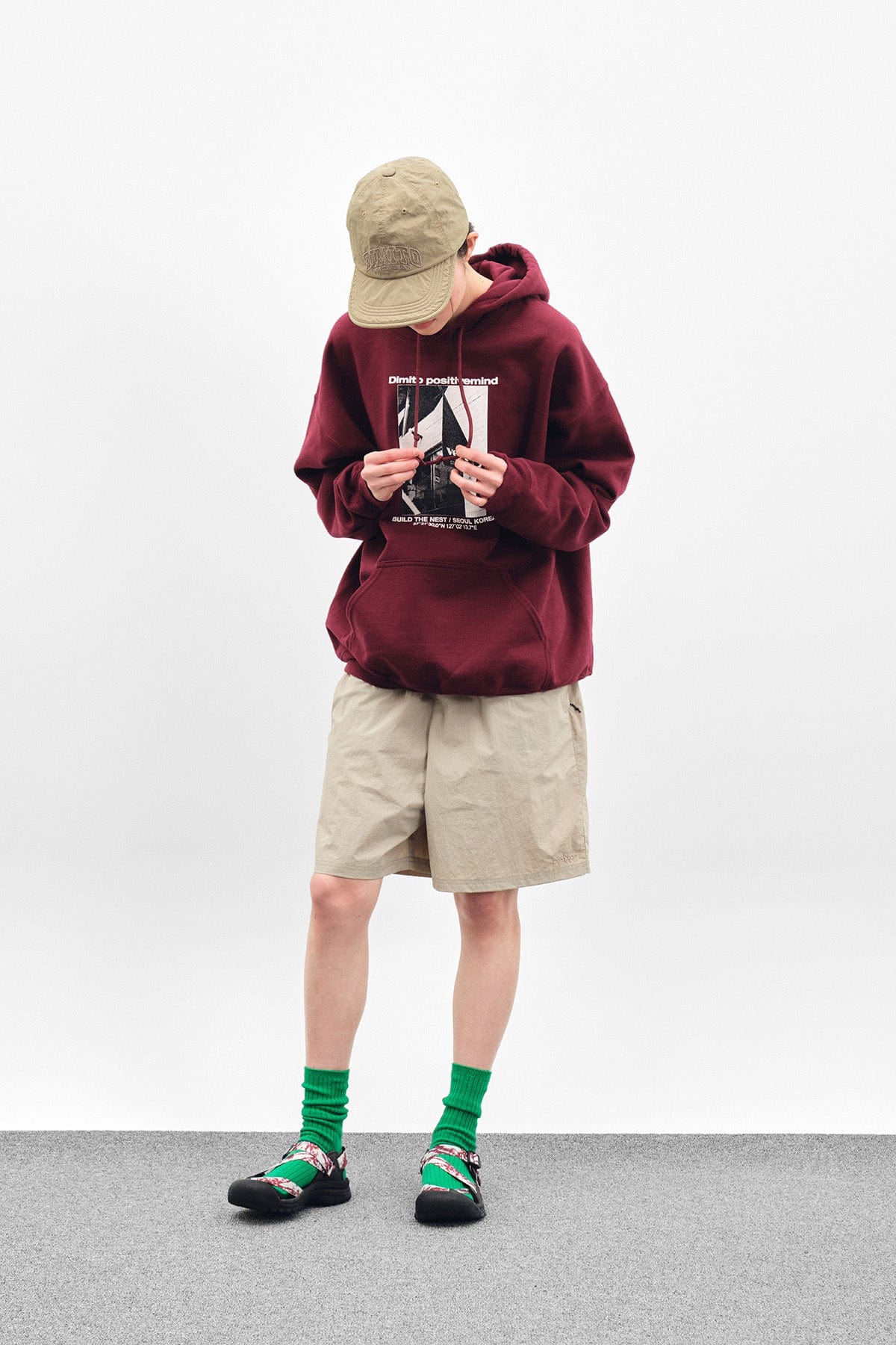 [INVITED] VERT SEOUL HOODIE BURGUNDY