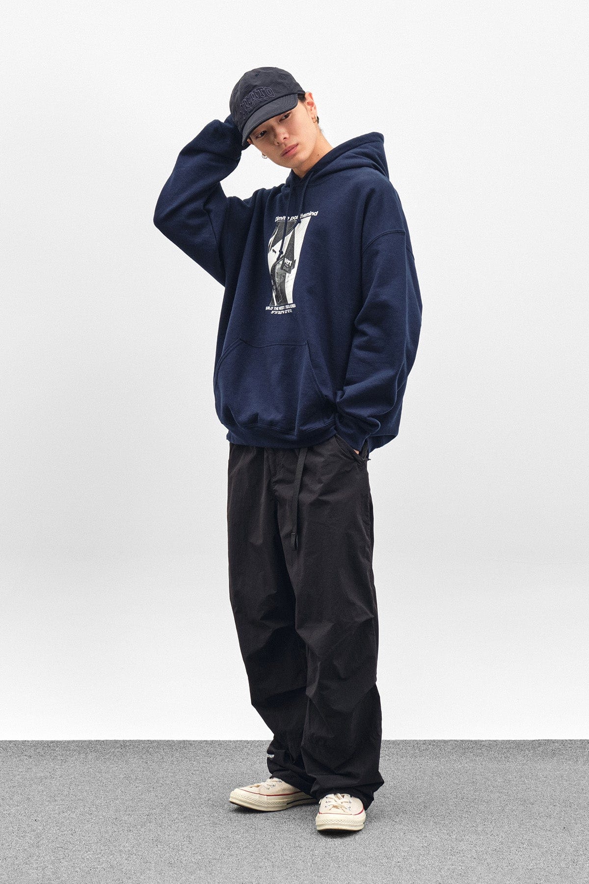 [INVITED] VERT SEOUL HOODIE NAVY