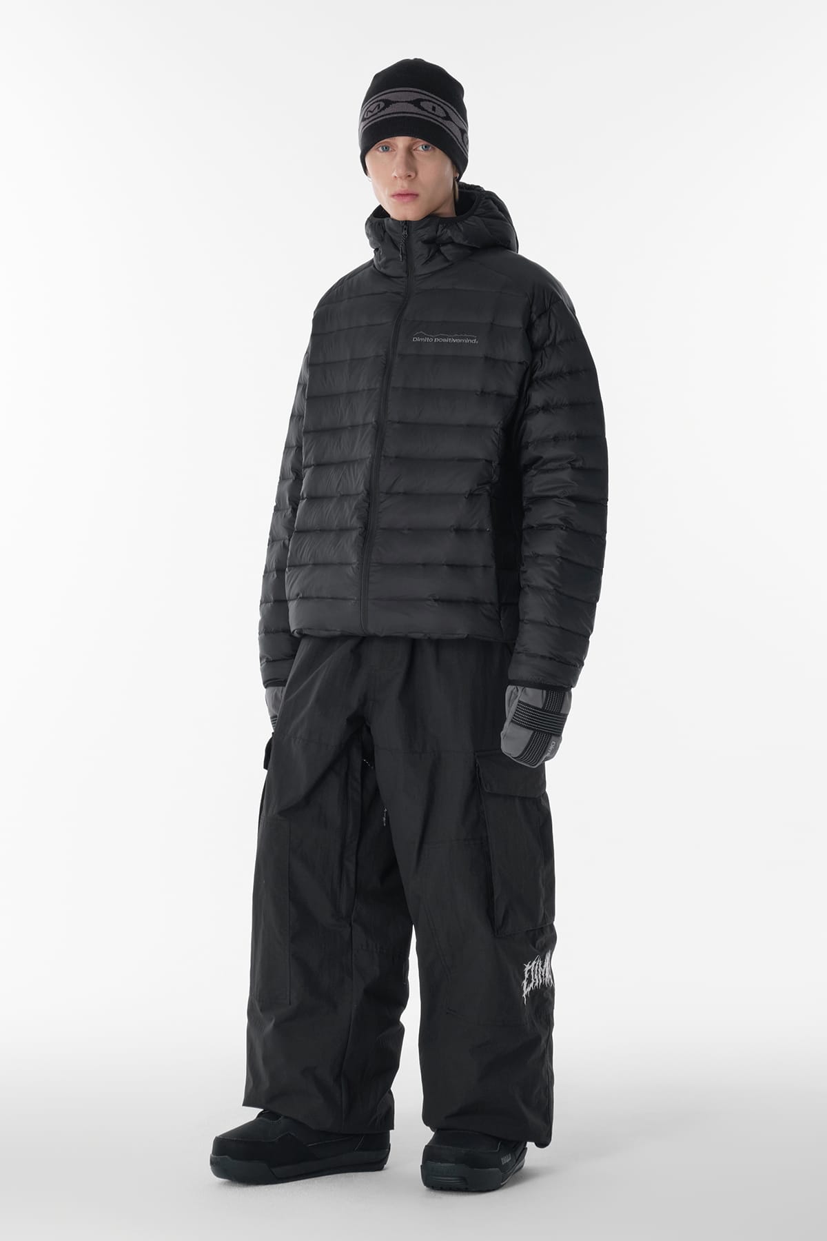VOLT CARGO BIG PANTS (WIDE FIT LV.1) BLACK 12