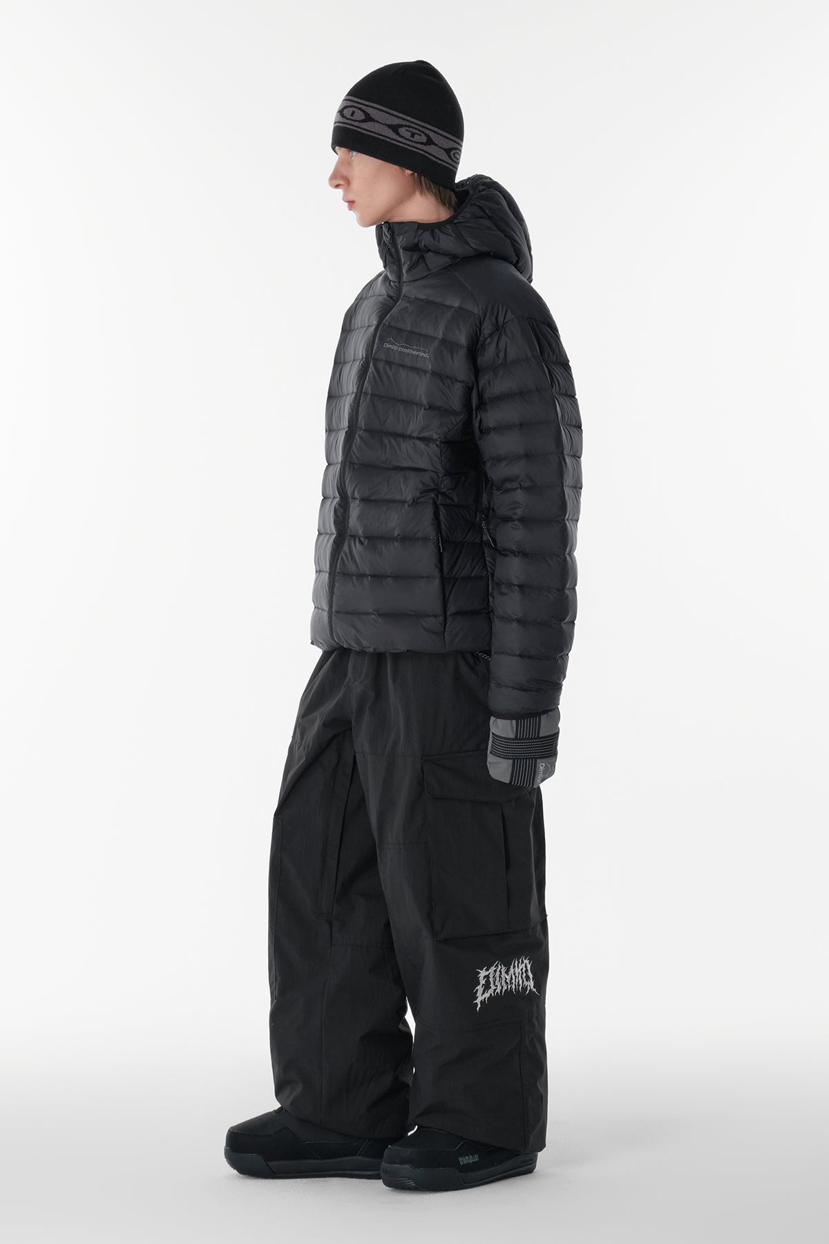 VERT VOLT CARGO BIG PANTS (WIDE FIT LV.1) BLACK