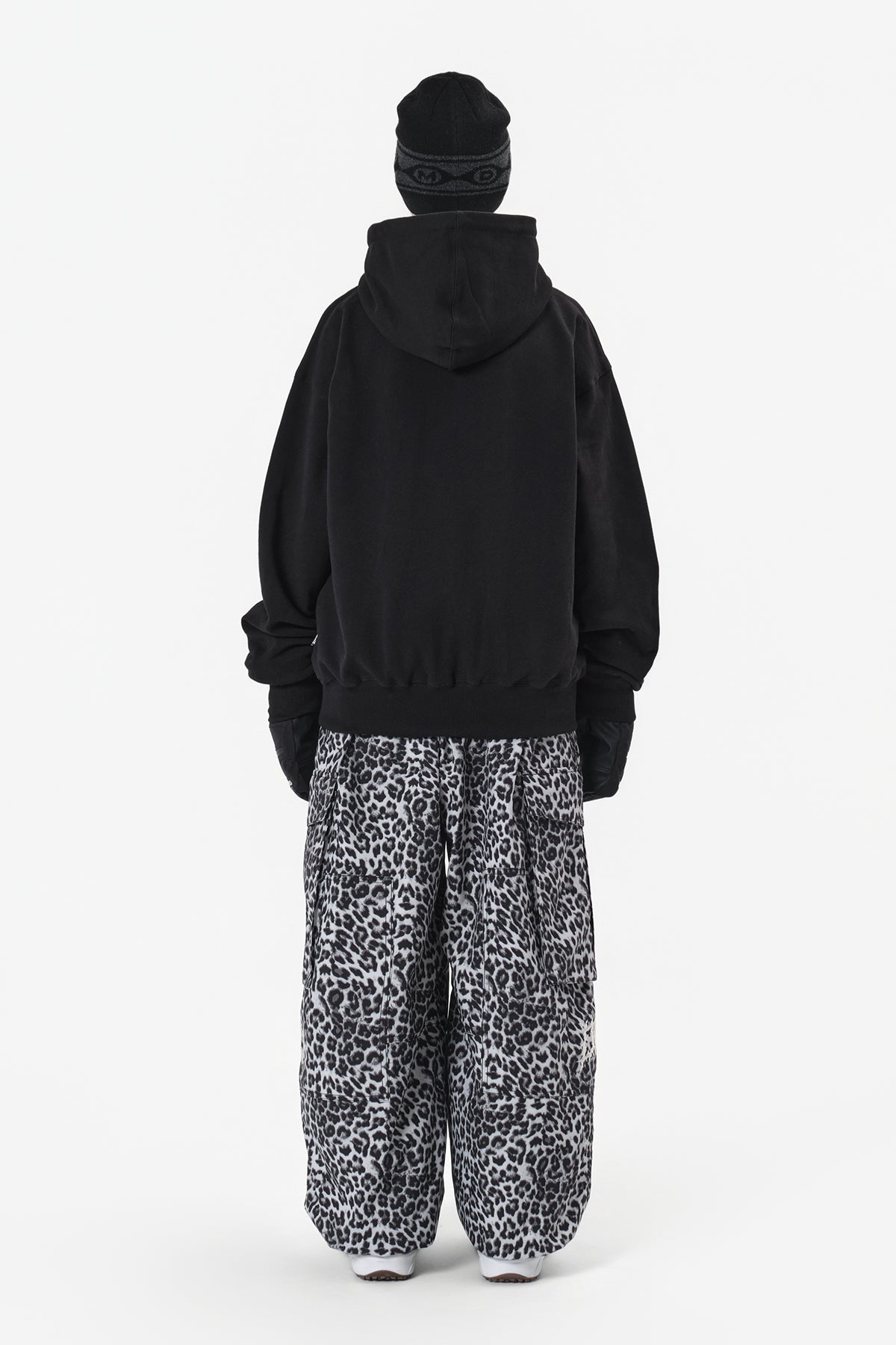 VERT VOLT CARGO BIG PANTS (WIDE FIT LV.1) LEO WHITE