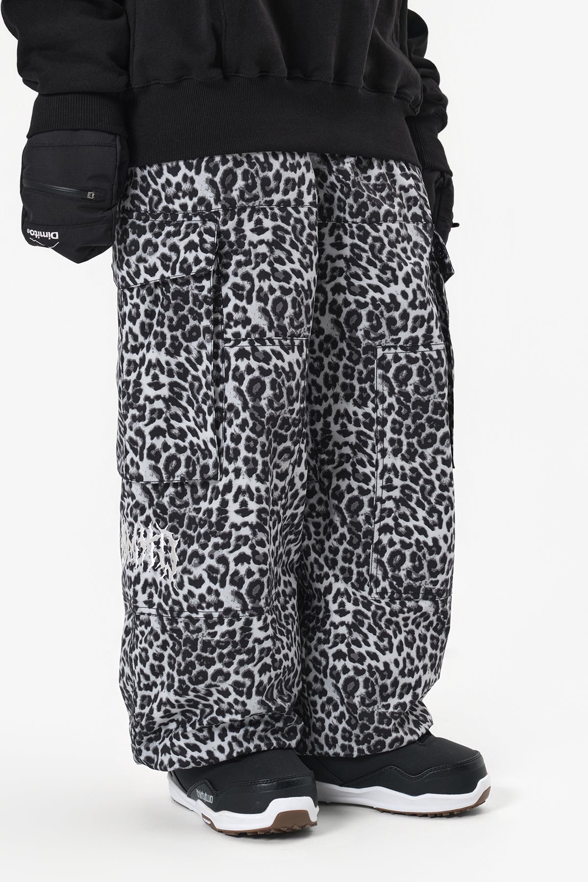 VERT VOLT CARGO BIG PANTS (WIDE FIT LV.1) LEO WHITE