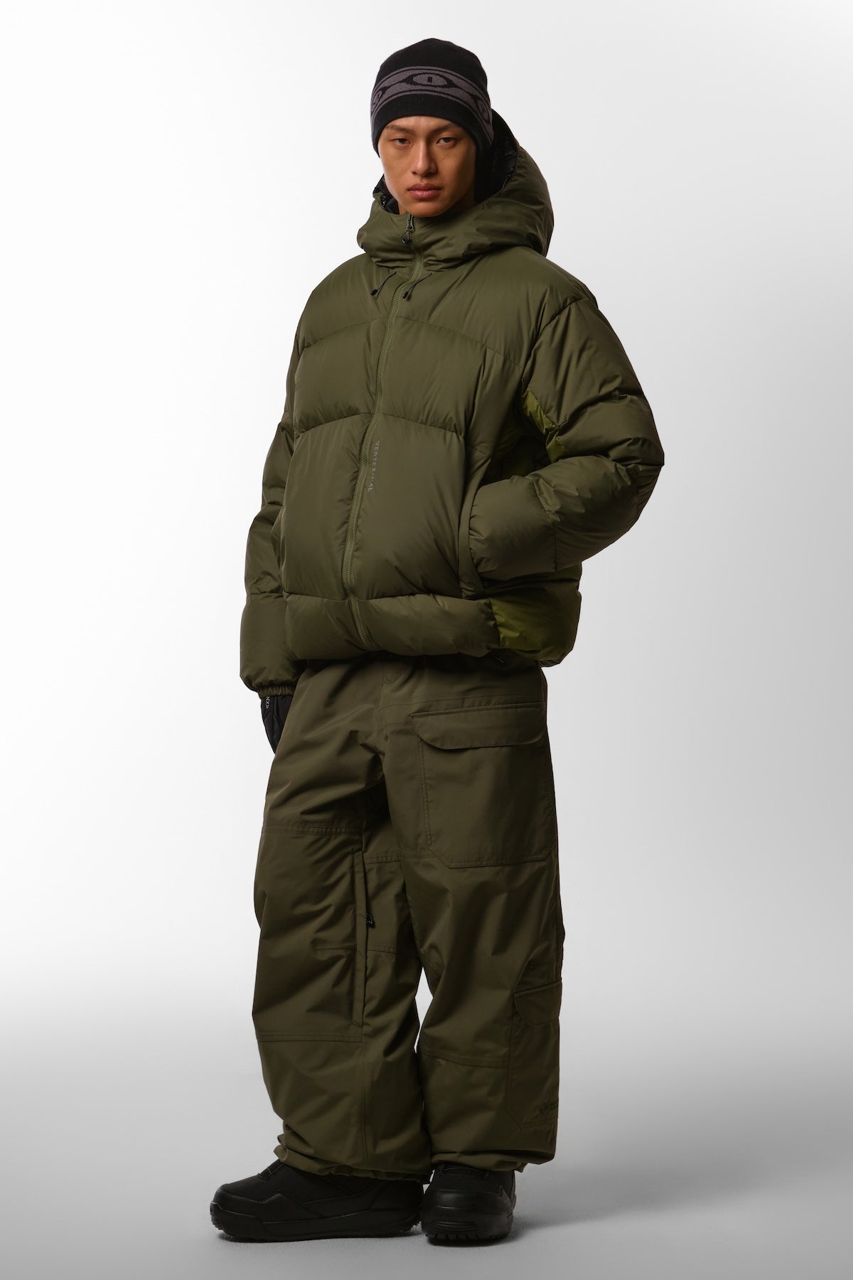 VERT VTX BANDED CARGO PANTS (WIDE FIT LV.1) OLIVE