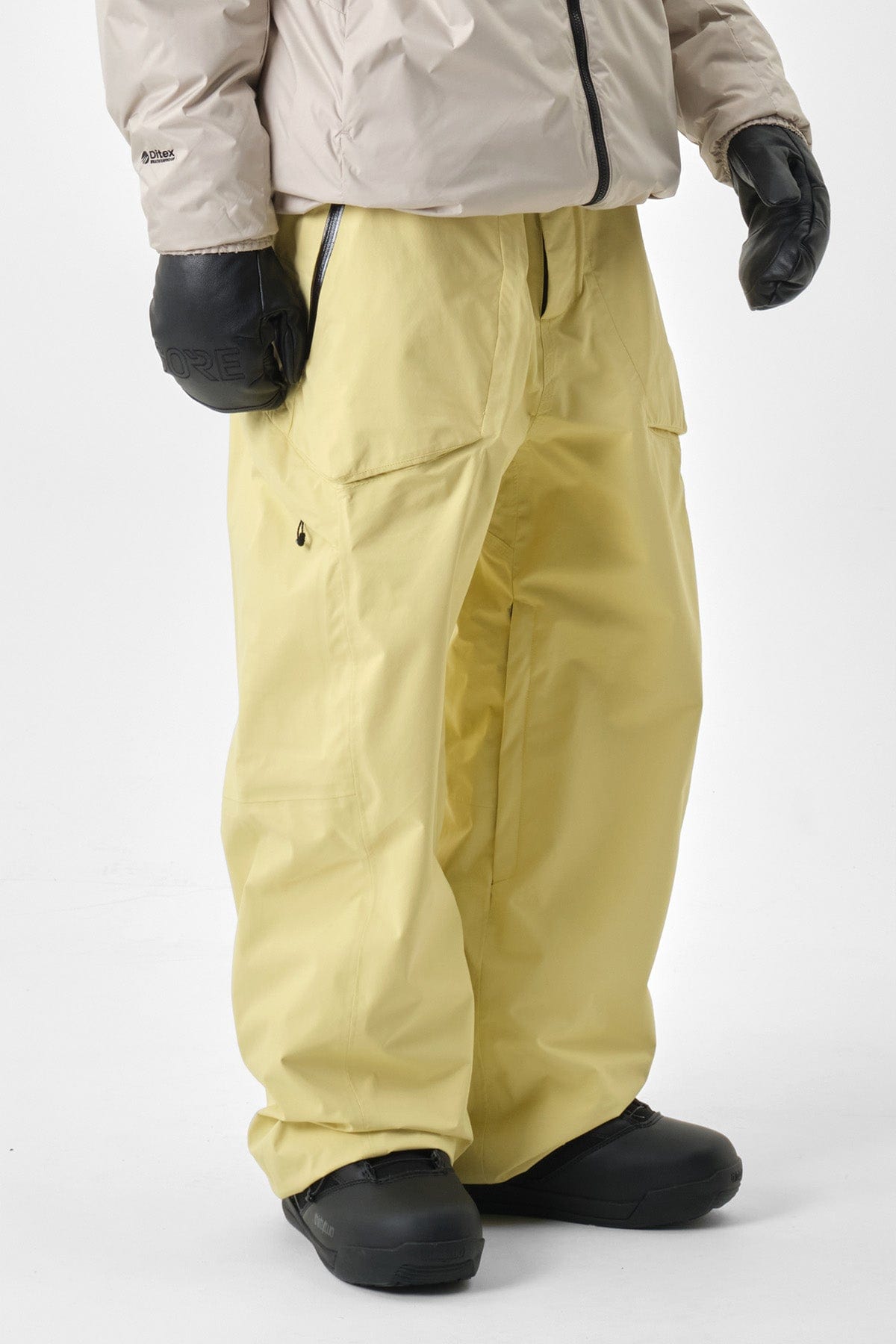 [INVITED] VTX BASIS 2L PANTS CREAM YELLOW (Wide fit)