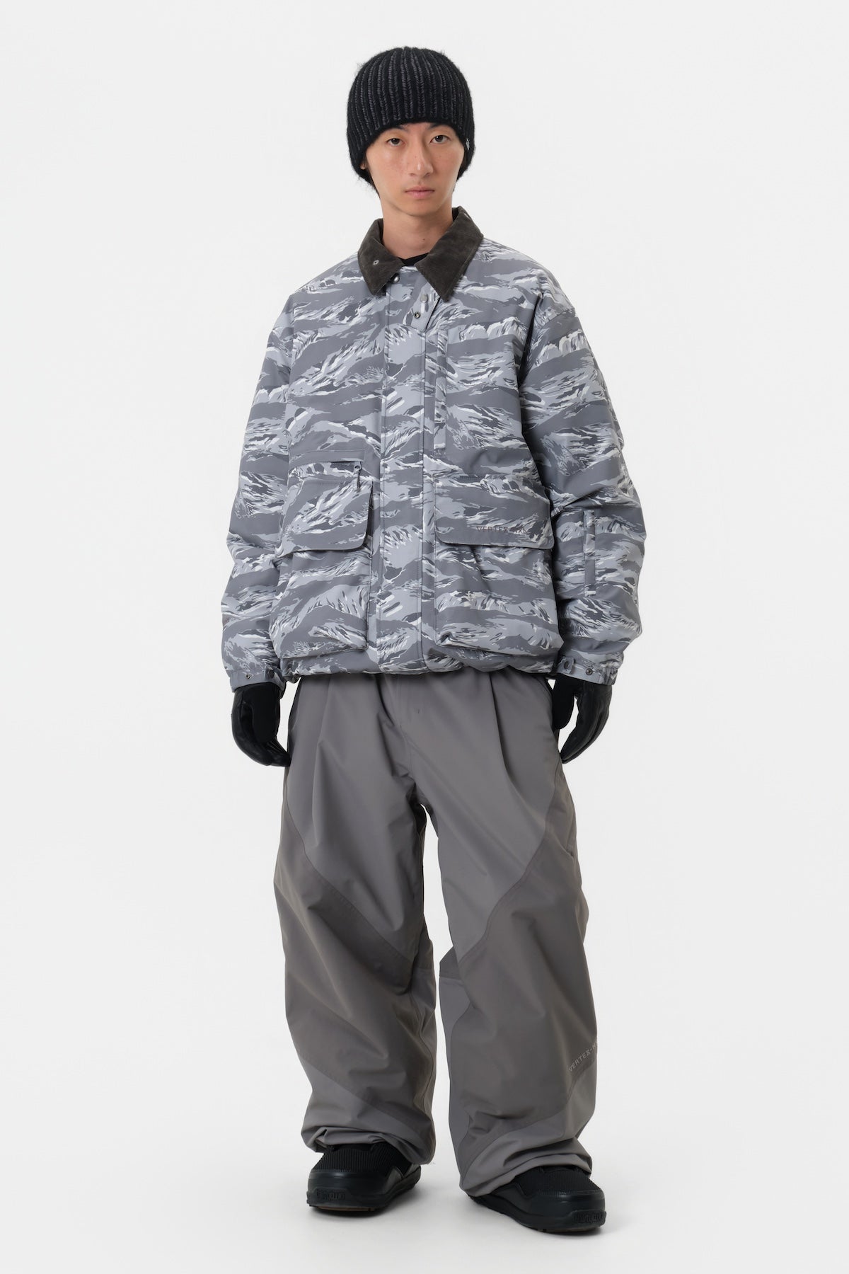 [INVITED] VTX COMFY PANTS (WIDE FIT LV.1) CEMENT