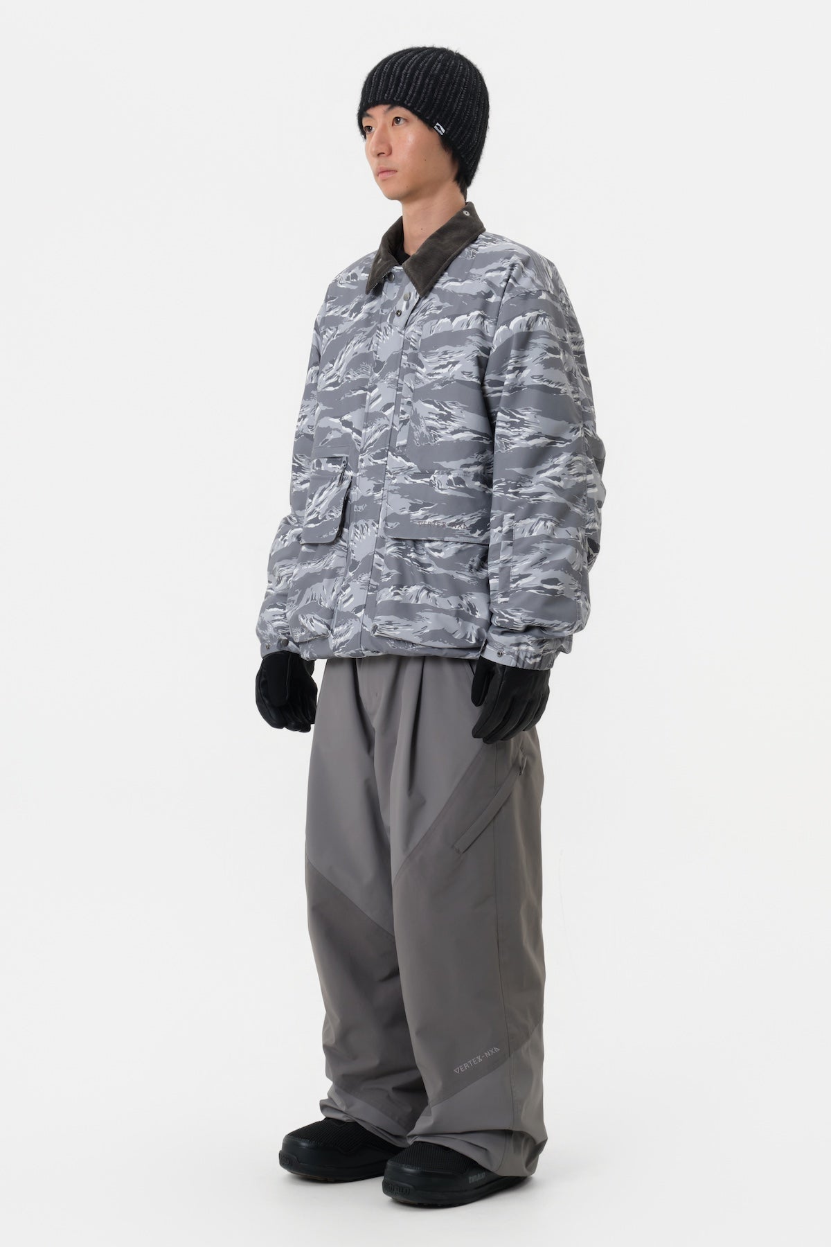 [INVITED] VTX COMFY PANTS (WIDE FIT LV.1) CEMENT