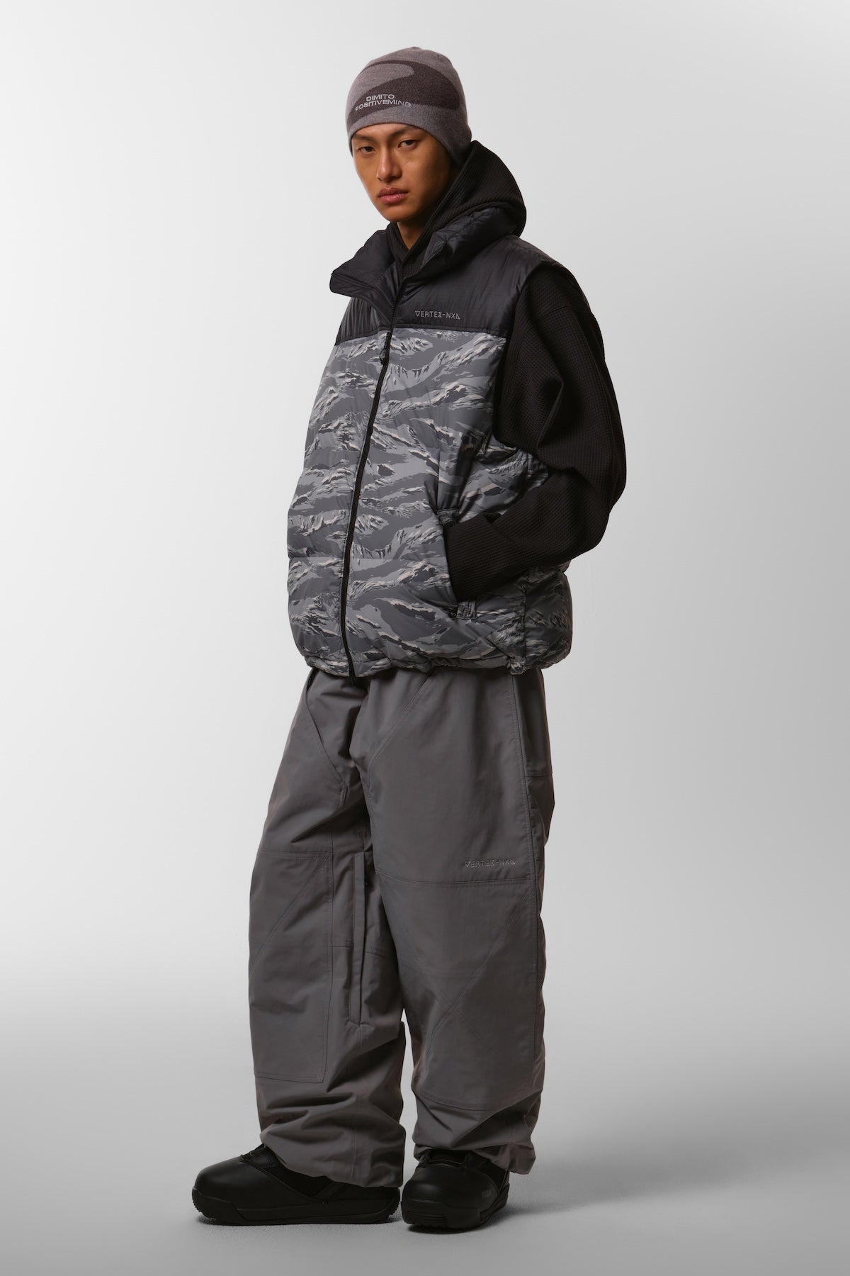 VERT VTX DOWN VEST TIGER GREY CAMO